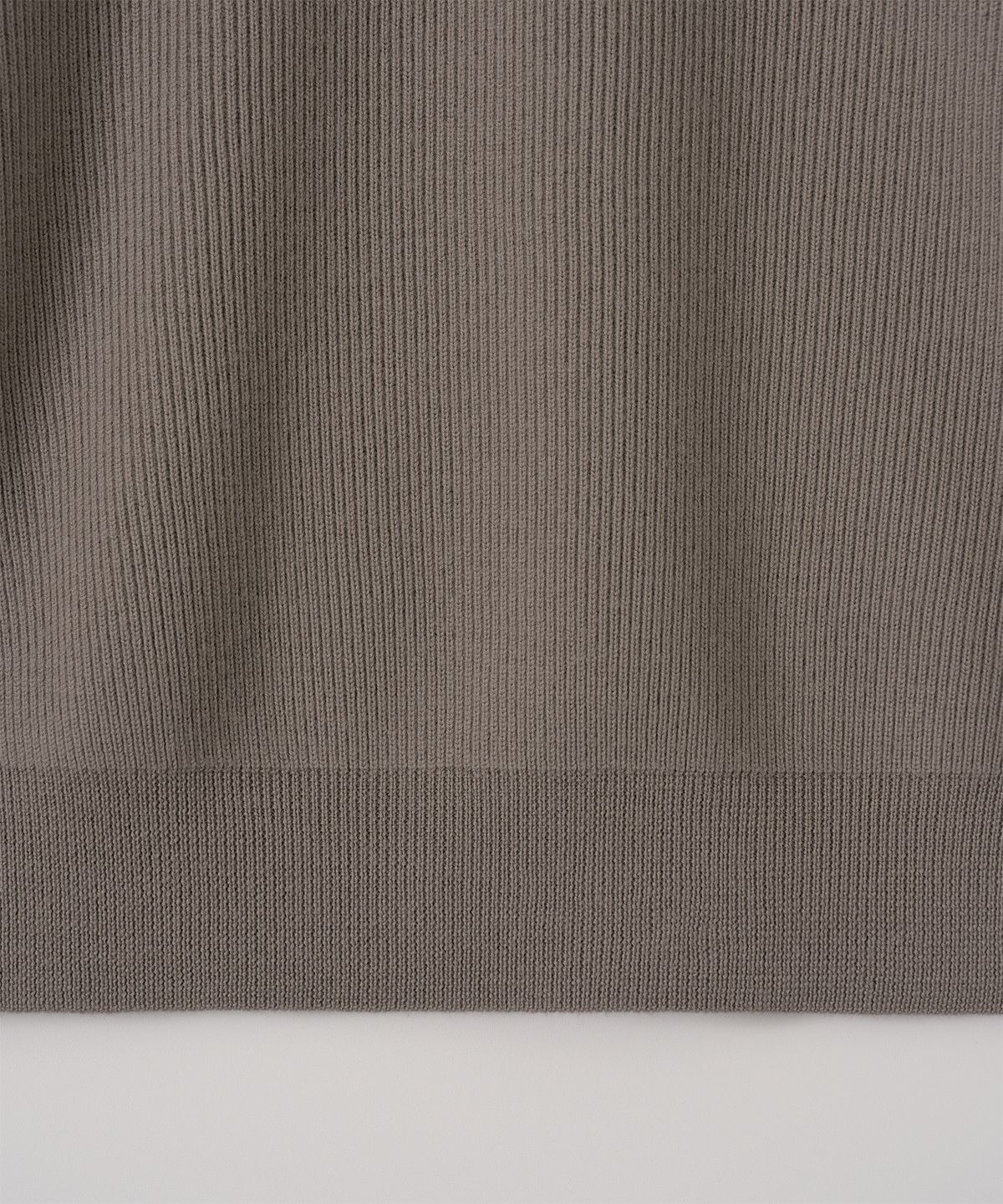 어나더 오피스(ANOTHER OFFICE) Volume Half Zip-up Knit (Taupe)