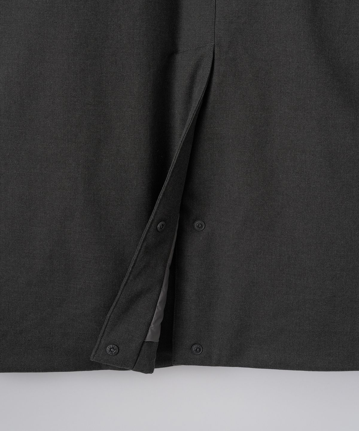 어나더 오피스(ANOTHER OFFICE) Ample Down Long Coat (Charcoal)