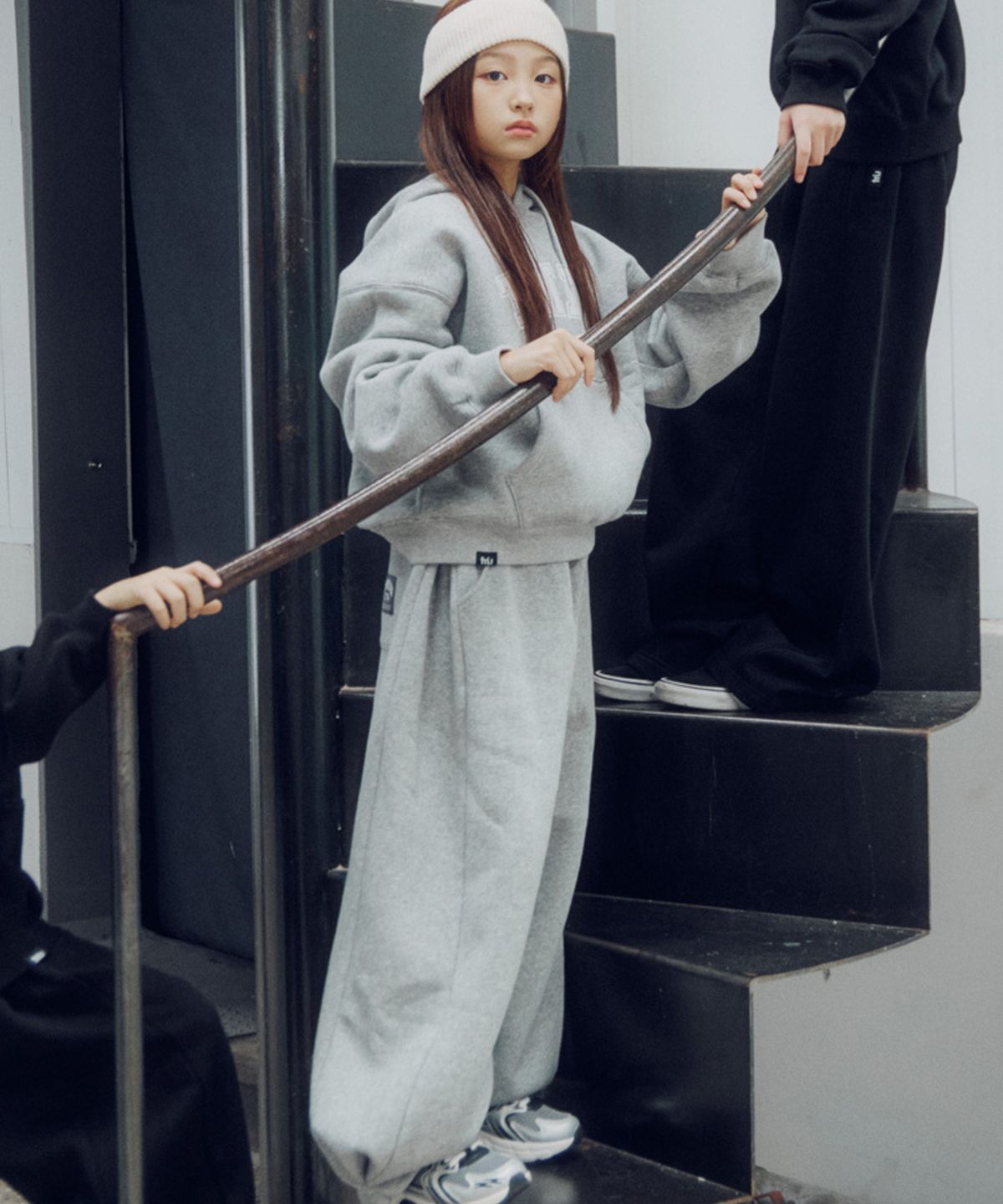 티미유(TMIU) 벌룬 스웻팬츠