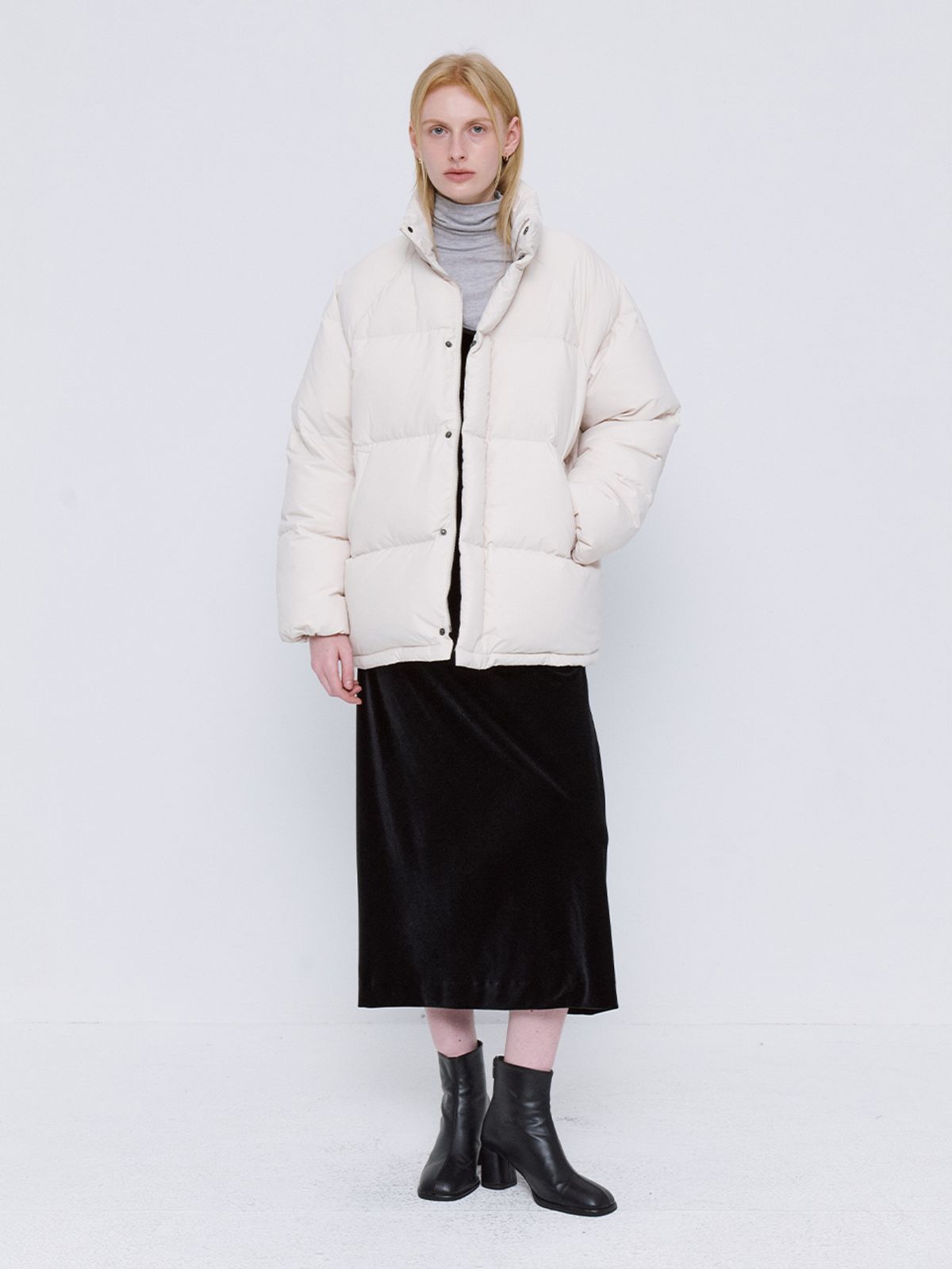 르세지엠(LESEIZEME) Basic Duck Down Half Padding - Cream