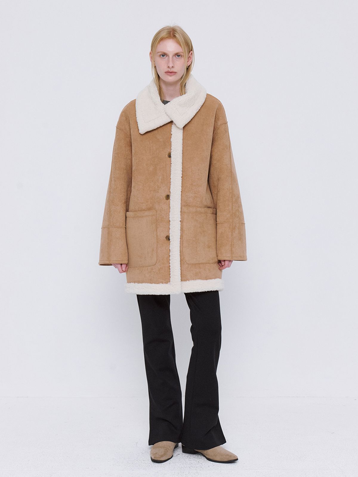 르세지엠(LESEIZEME) Classic Reversible Mustang Coat - Beige