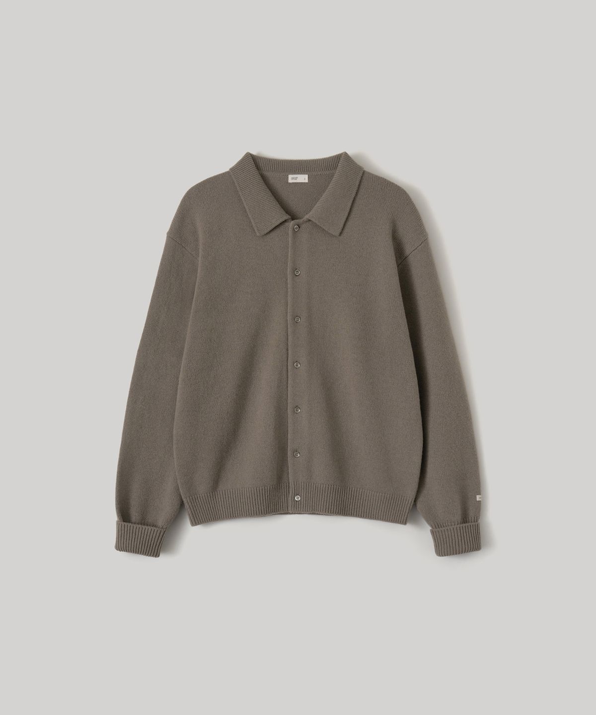 어나더 오피스(ANOTHER OFFICE) Scape Polo Wool Cardigan (Grey Oxide)