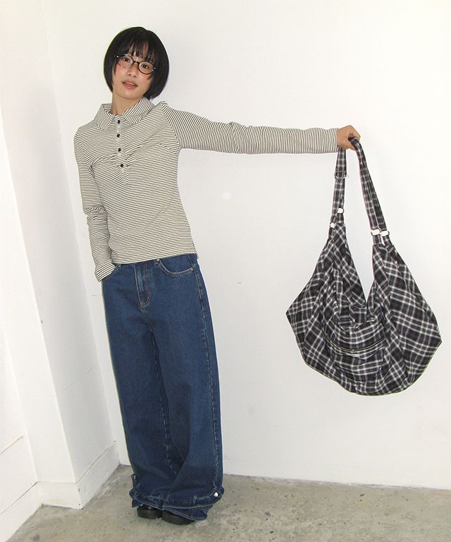 バッグ RONRON HEART ZIP POCKET 2WAY DUFFLE BAG 론론(RONRON) HEART ZIP POCKET 2WAY DUFFLE BAG BLACK - 사이즈