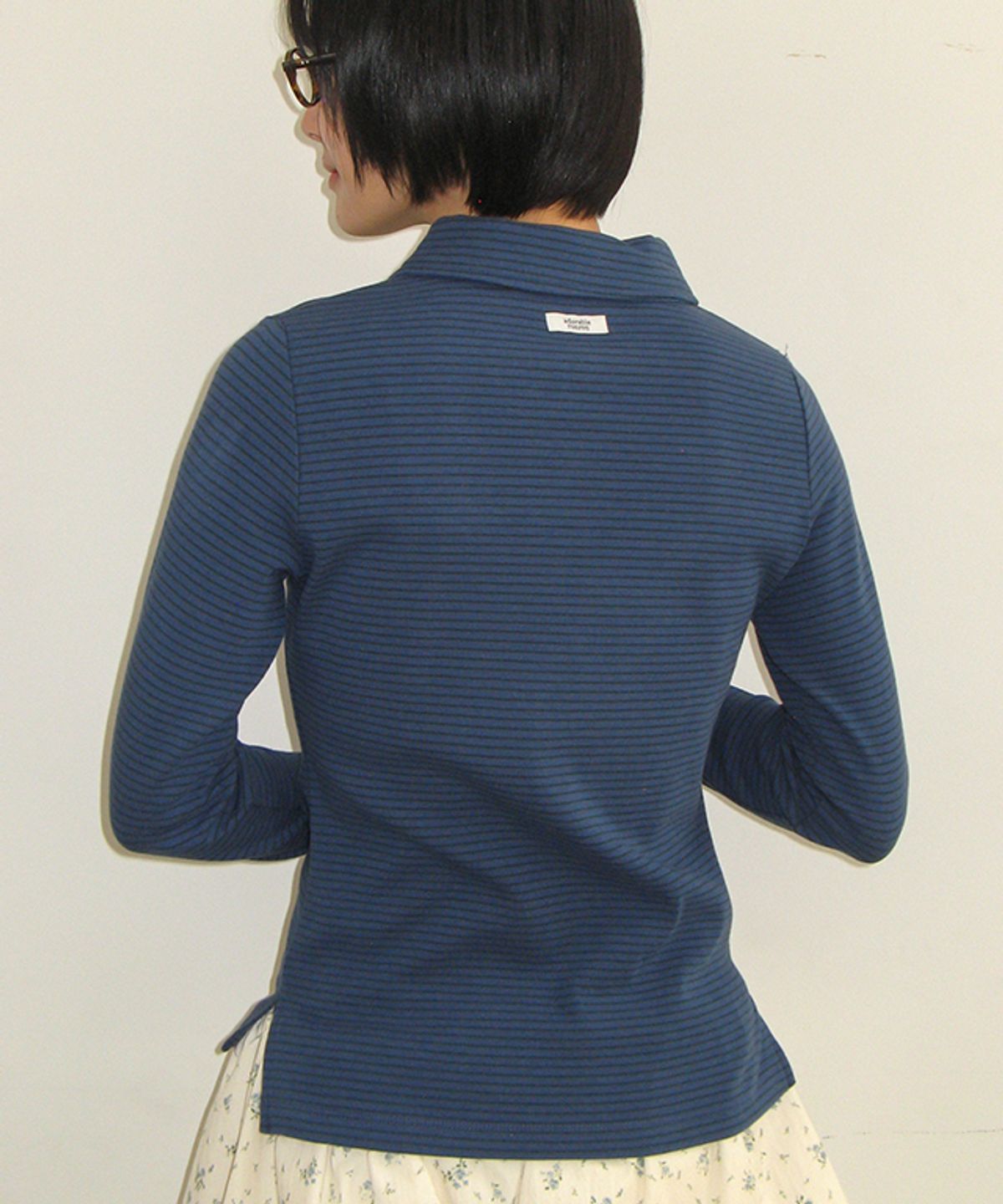 론론(RONRON) SHIRRING STRIPE BUTTON LONG SLEEVE BLUE GREEN