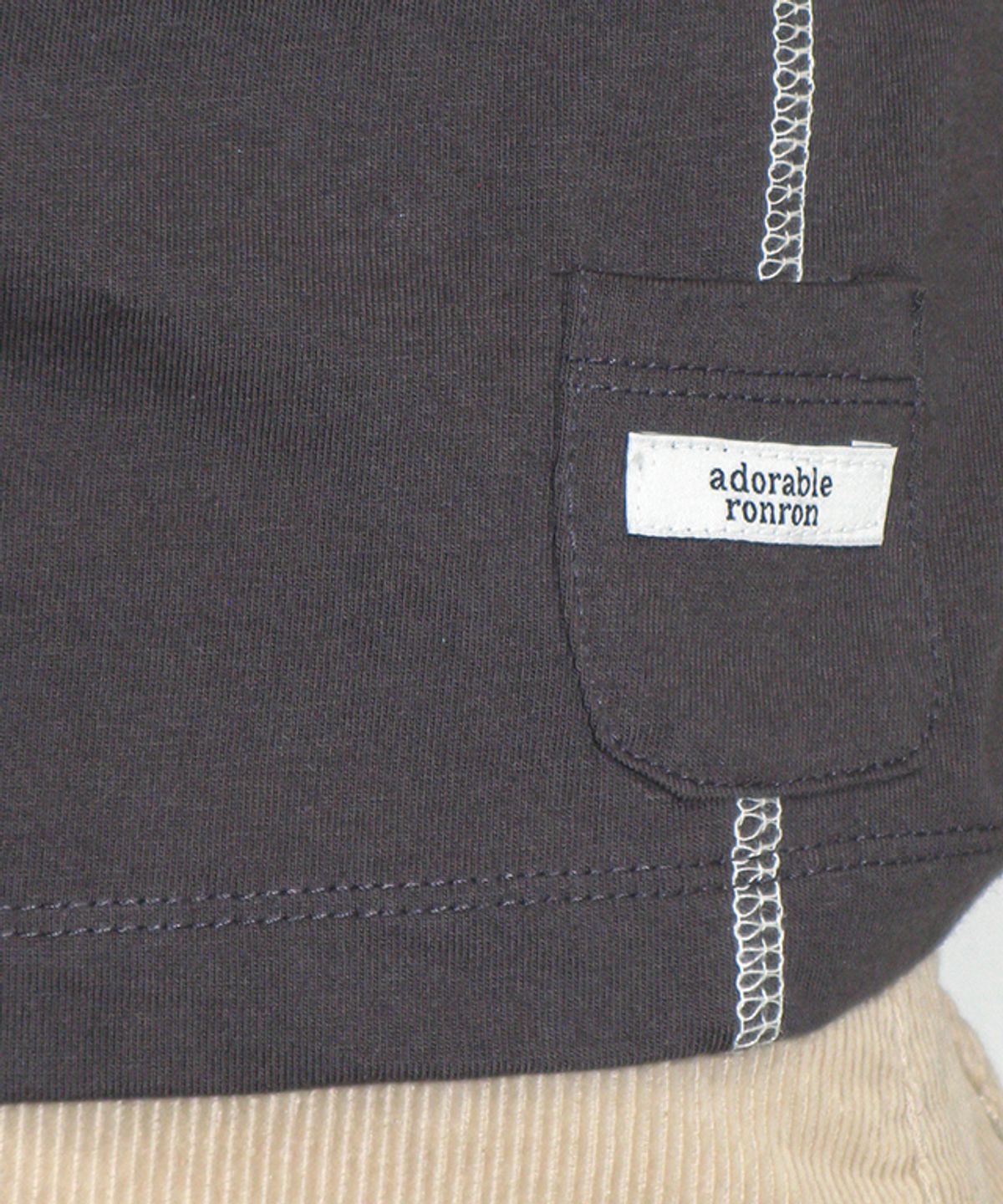 론론(RONRON) RR HOUSE STITCH RAGLAN LONG SLEEVE CHARCOAL