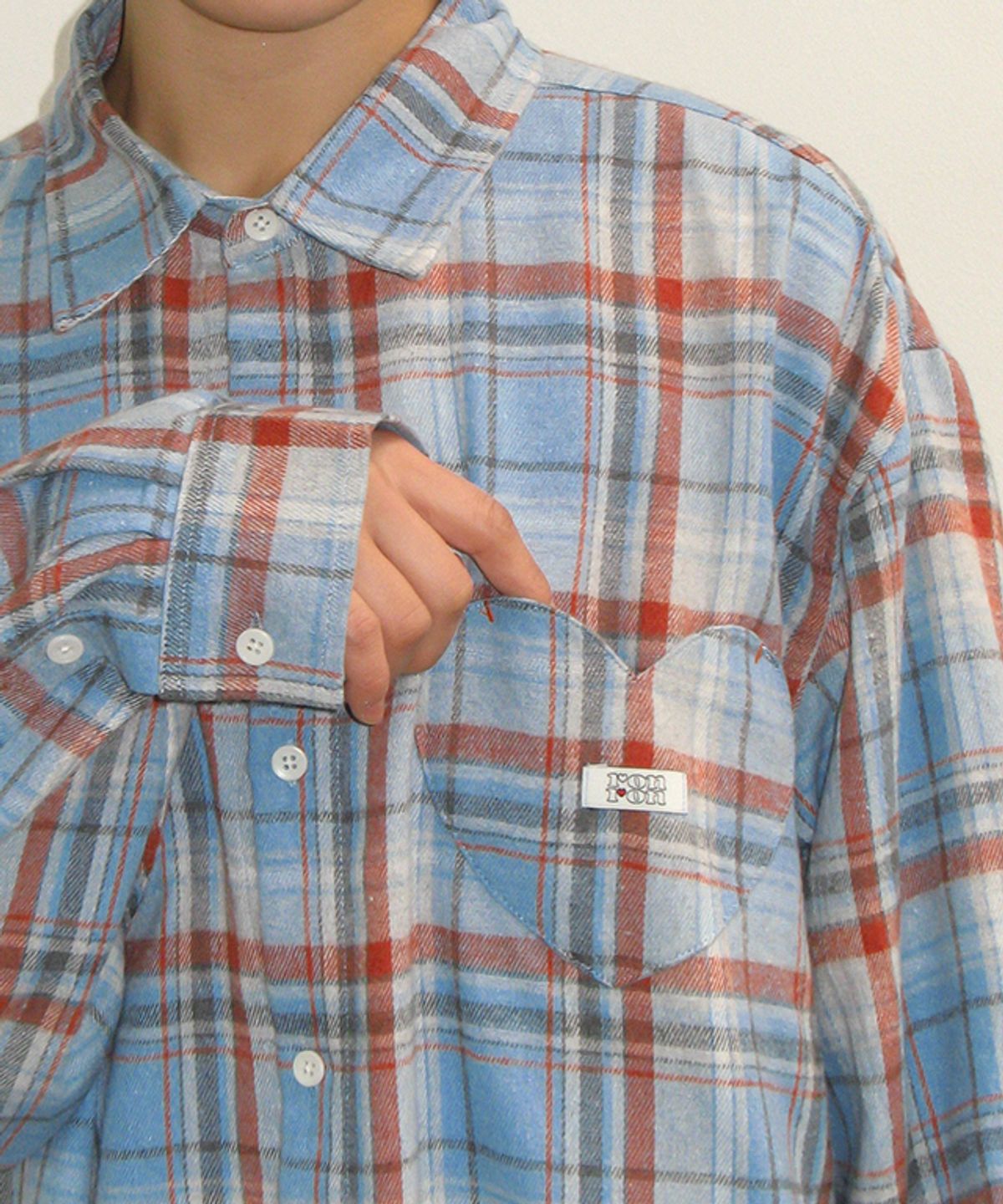 론론(RONRON) DOUBLE HEART POCKET CHECK SHIRT BLUE