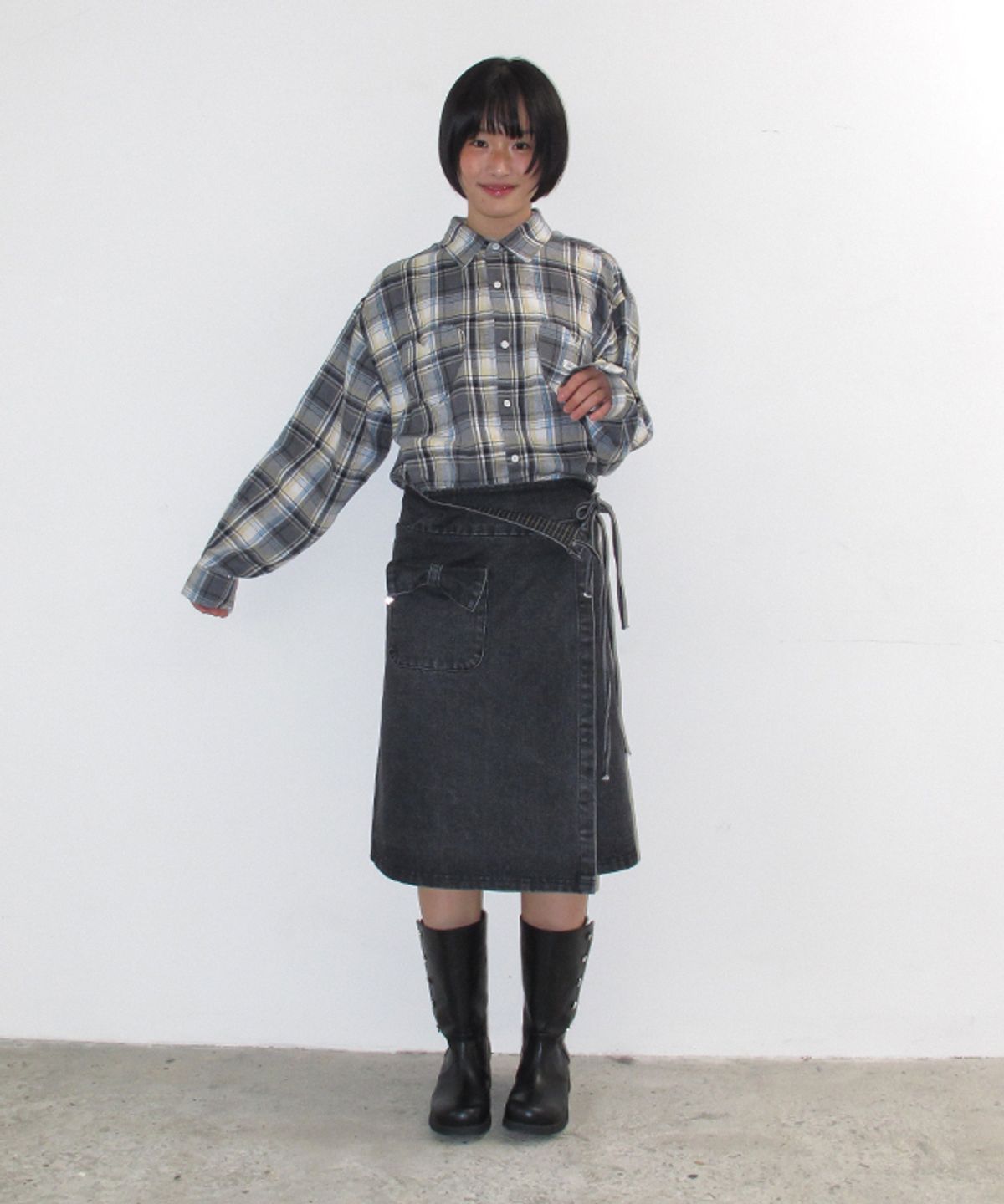 론론(RONRON) DOUBLE HEART POCKET CHECK SHIRT BLACK