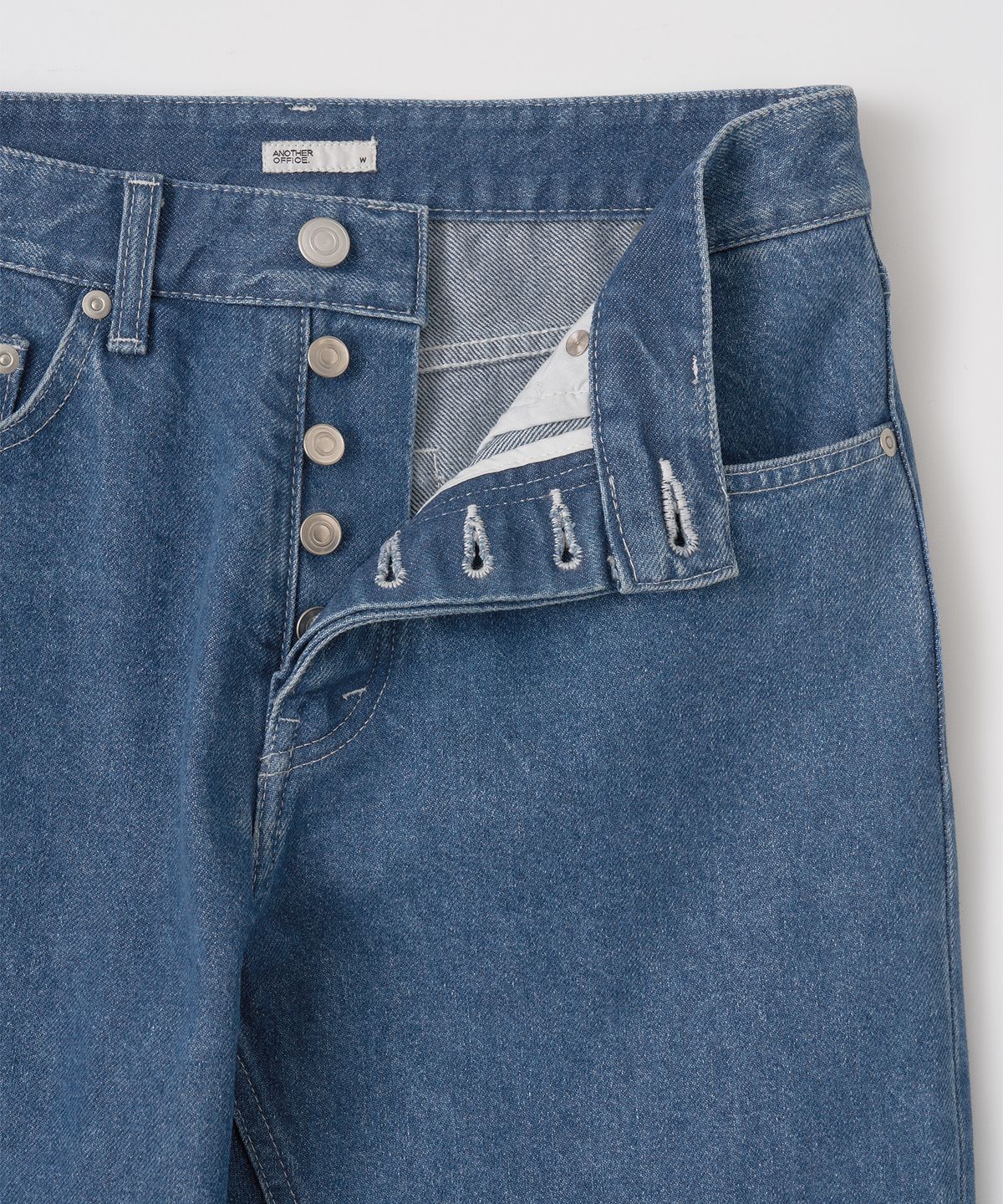 어나더오피스 우먼(ANOTHER OFFICE WOMEN) w. Charlotte Straight Denim Pants (Blue)