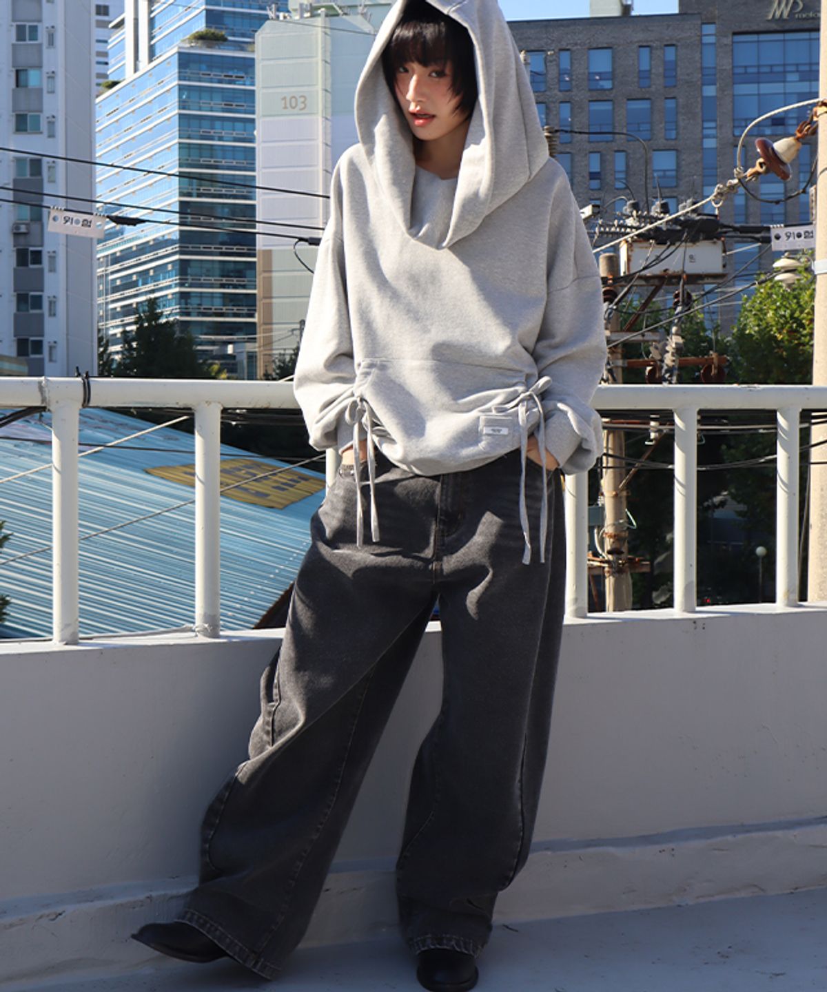 론론(RONRON) STUD BALLOON DENIM PANTS BLACK