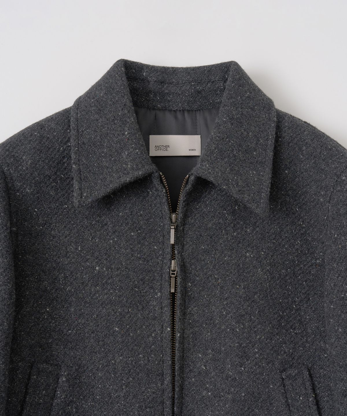 어나더오피스 우먼(ANOTHER OFFICE WOMEN) w. Structure Wool Blouson (Charcoal)