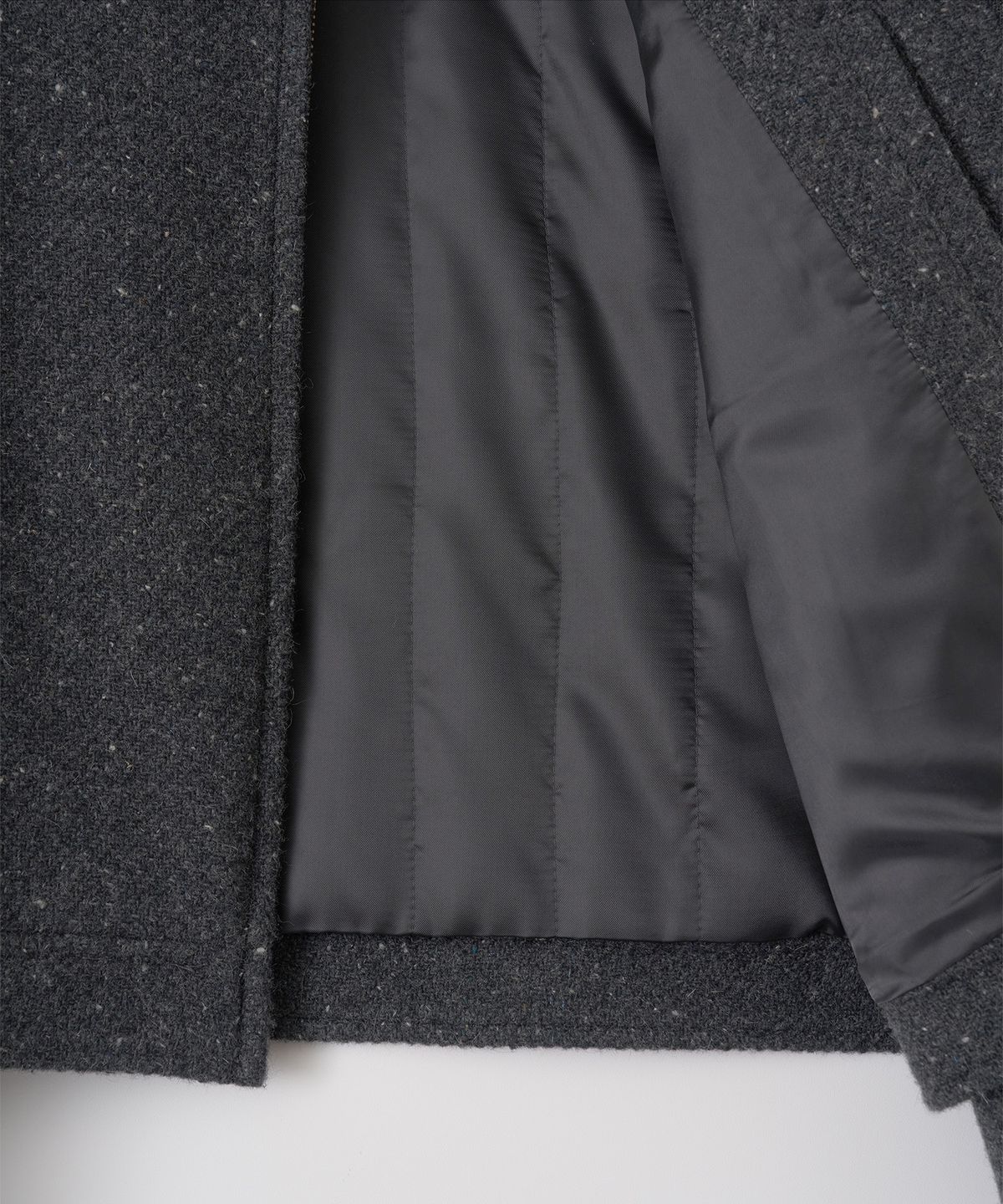 어나더오피스 우먼(ANOTHER OFFICE WOMEN) w. Structure Wool Blouson (Charcoal)