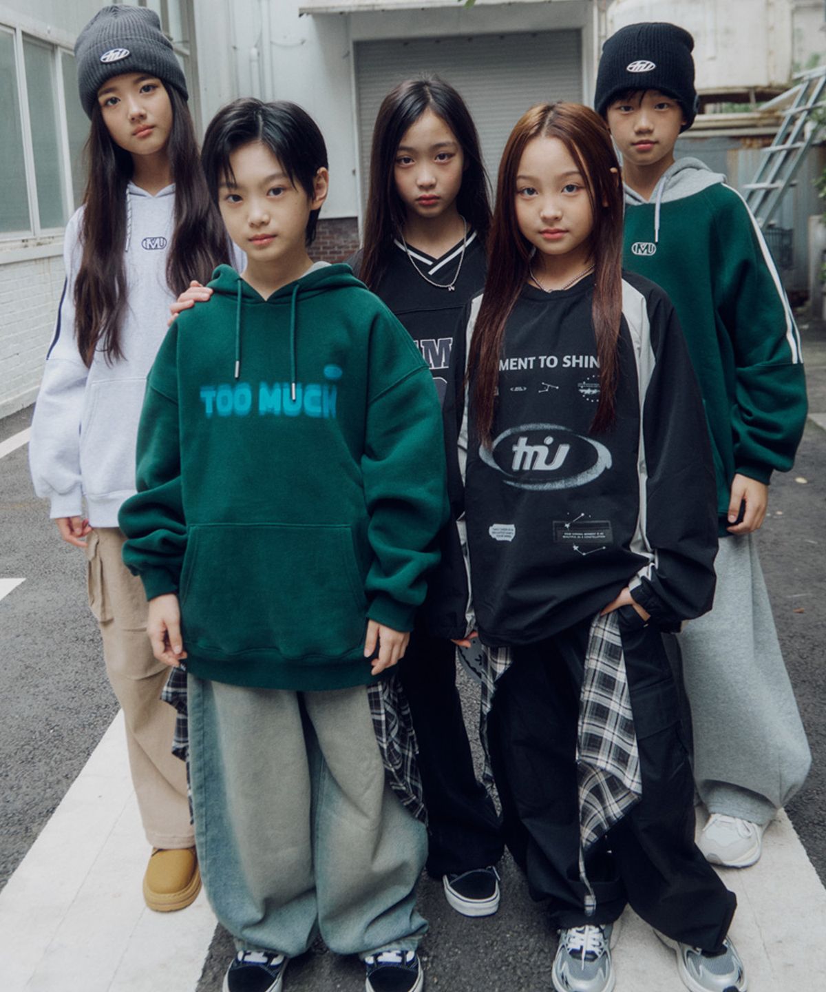 티미유(TMIU) 스트릿 화섬 맨투맨