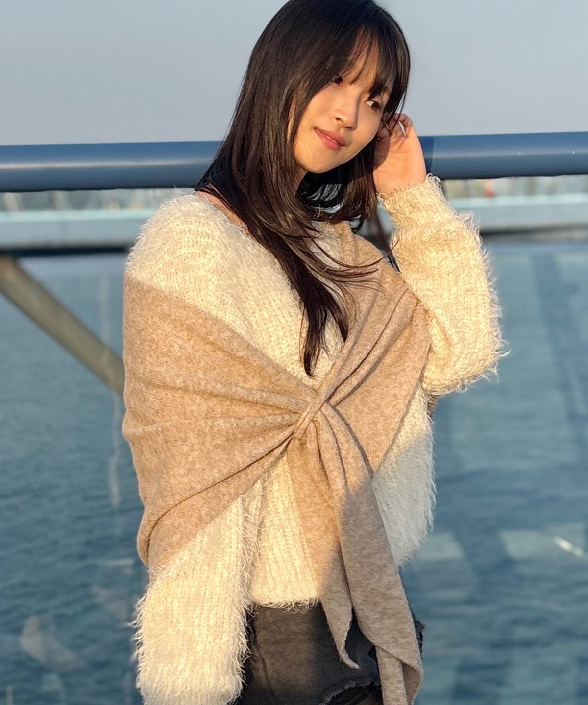 마틴콕스(MATINCOX) Shawl Knit Cape 숄 니트 케이프 머플러  - 4color