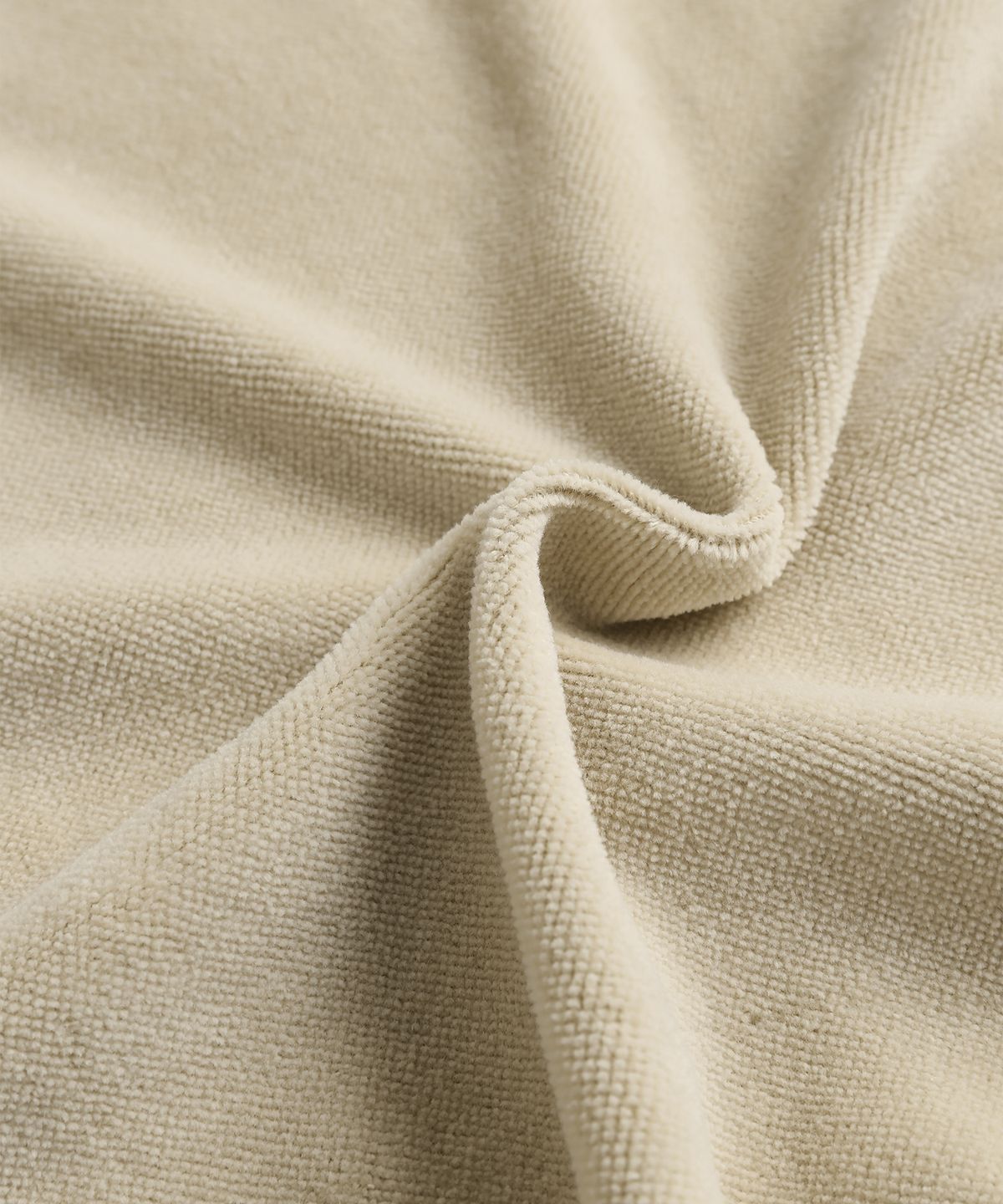 미나수(MENASOO) Applique Velour Sweatshirt_Beige