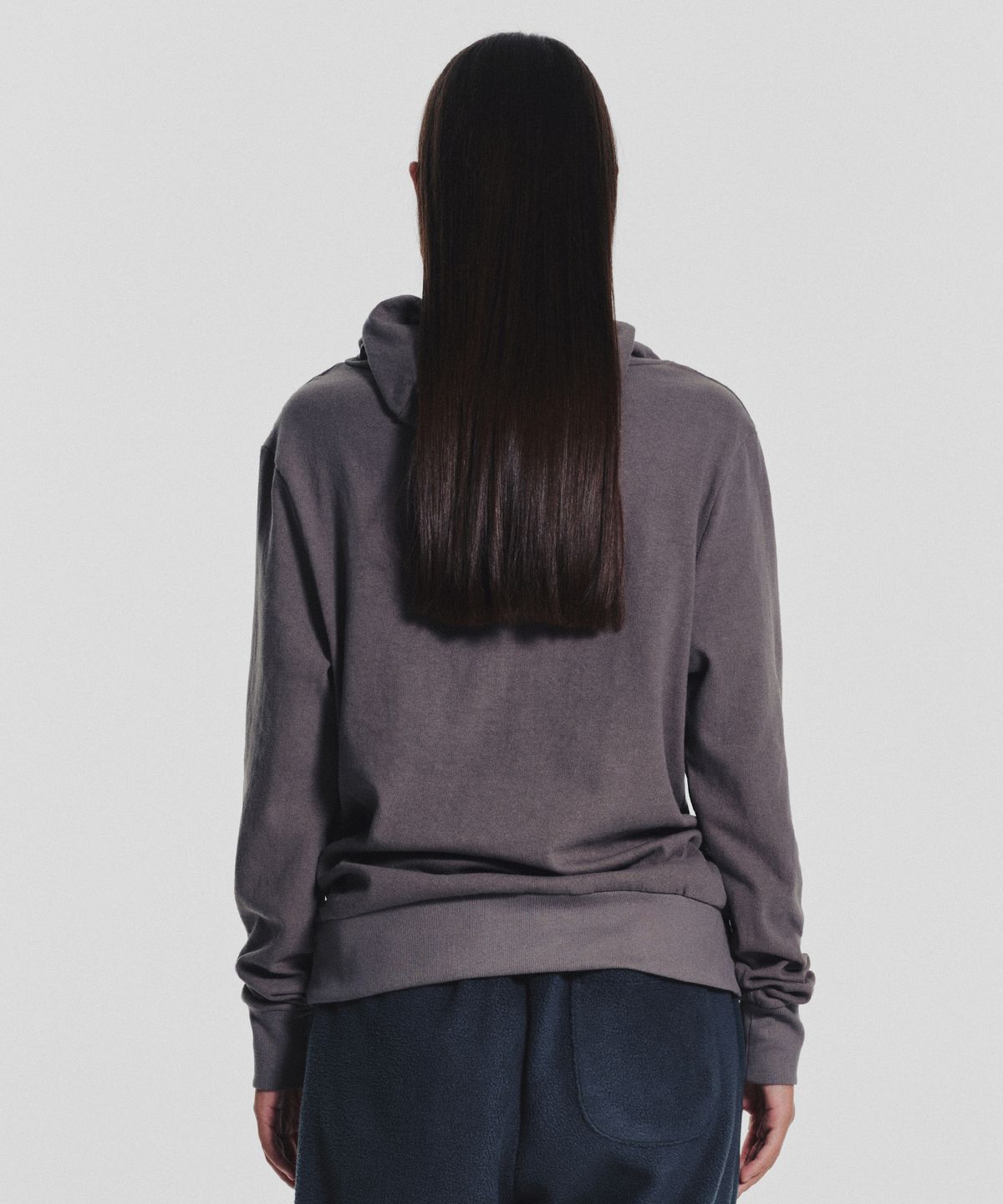 미나수(MENASOO) MNS Track Binding High Neck Hoodie_Gray