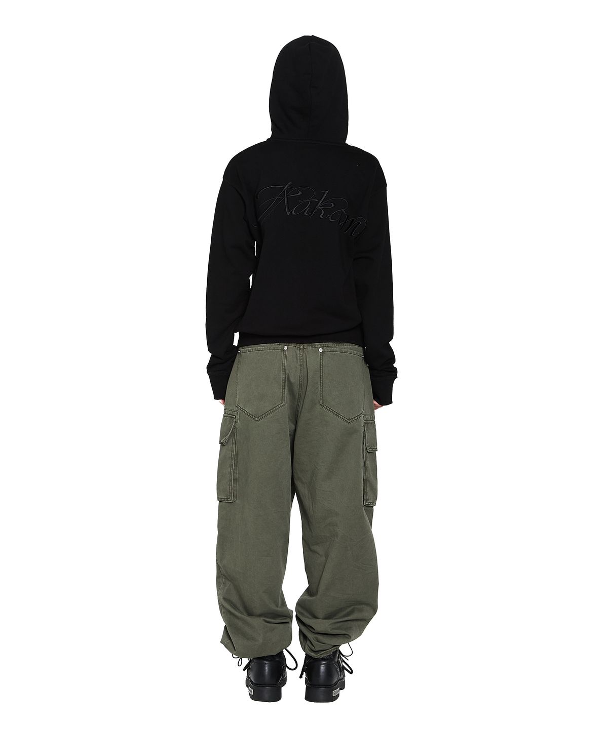 아캄(AAKAM) Oblique Zippered Cargo Pants (Khaki)