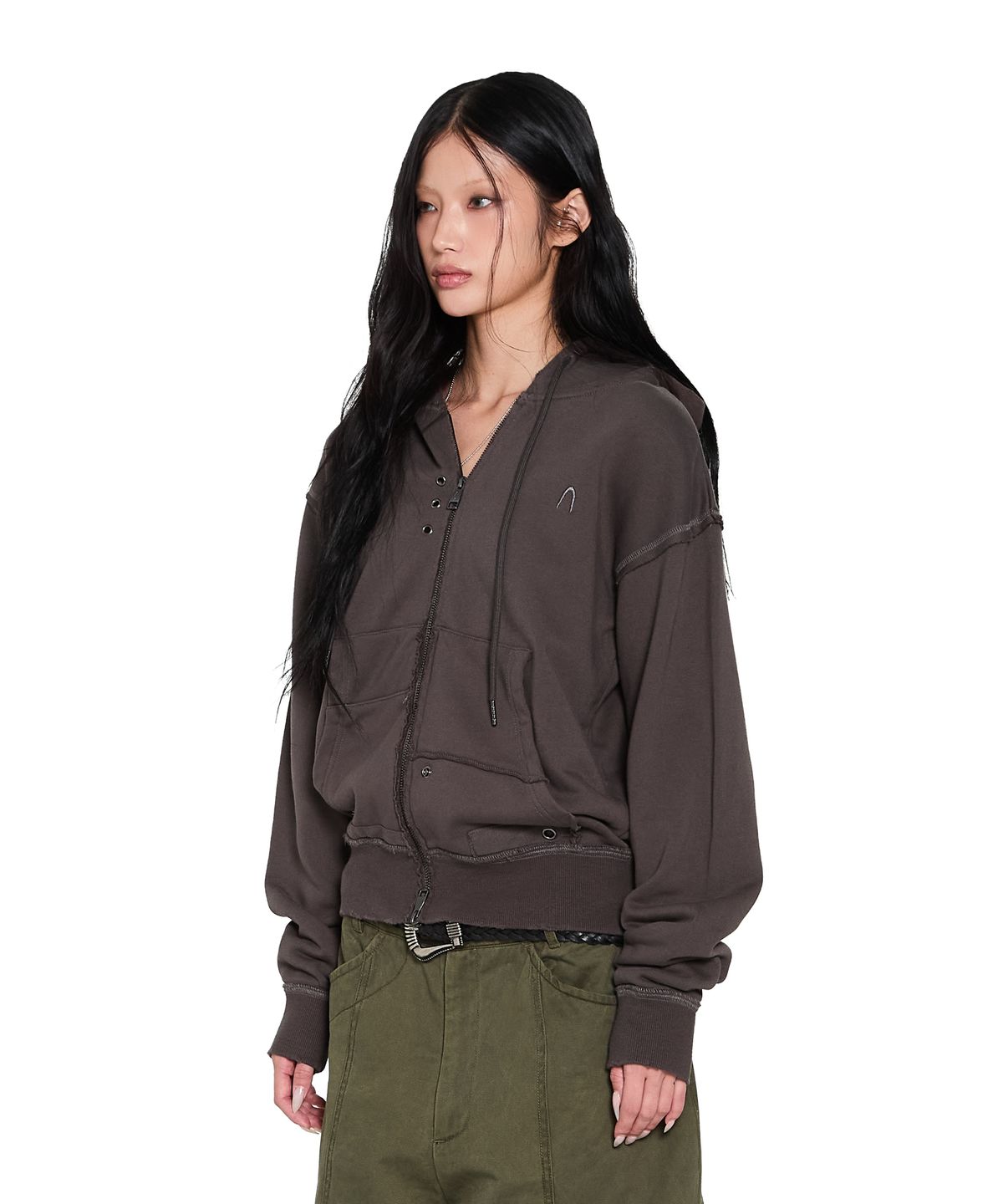 아캄(AAKAM) Eyelet Damaged Zip-Up Hoodie (Brown)