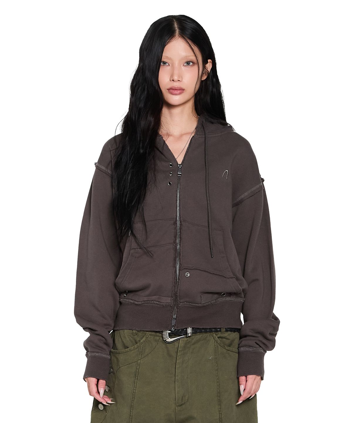 아캄(AAKAM) Eyelet Damaged Zip-Up Hoodie (Brown)