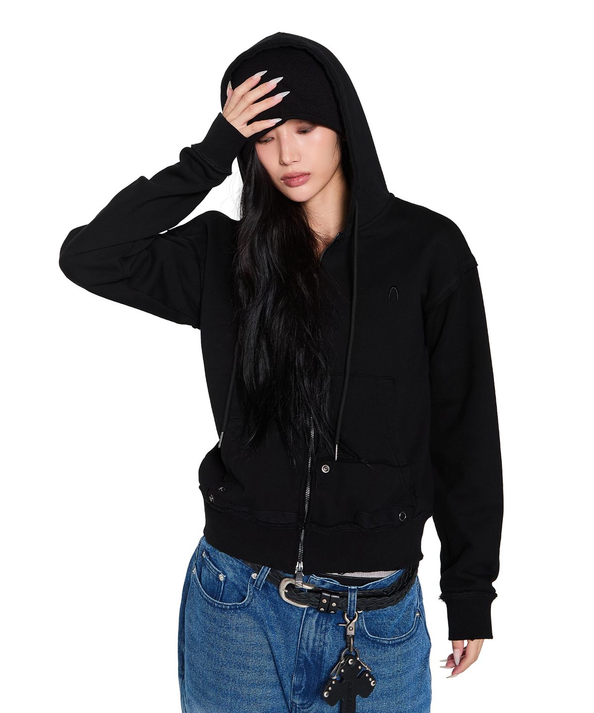 아캄(AAKAM) Eyelet Damaged Zip-Up Hoodie (Black)