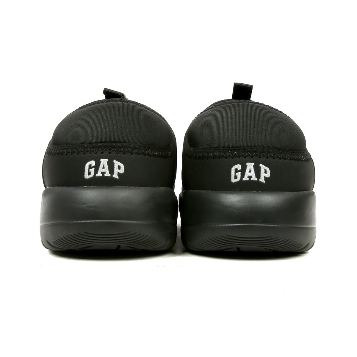 갭(GAP) 폴드 패딩 슬리퍼 블랙