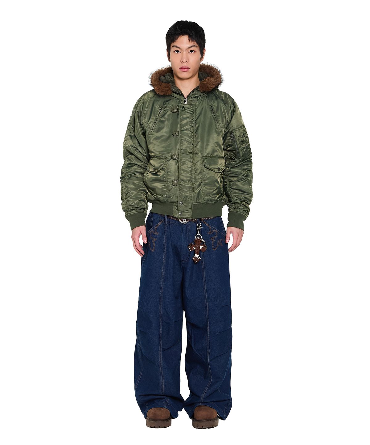 아캄(AAKAM) Hooded Fur MA-1 Jacket (Khaki)