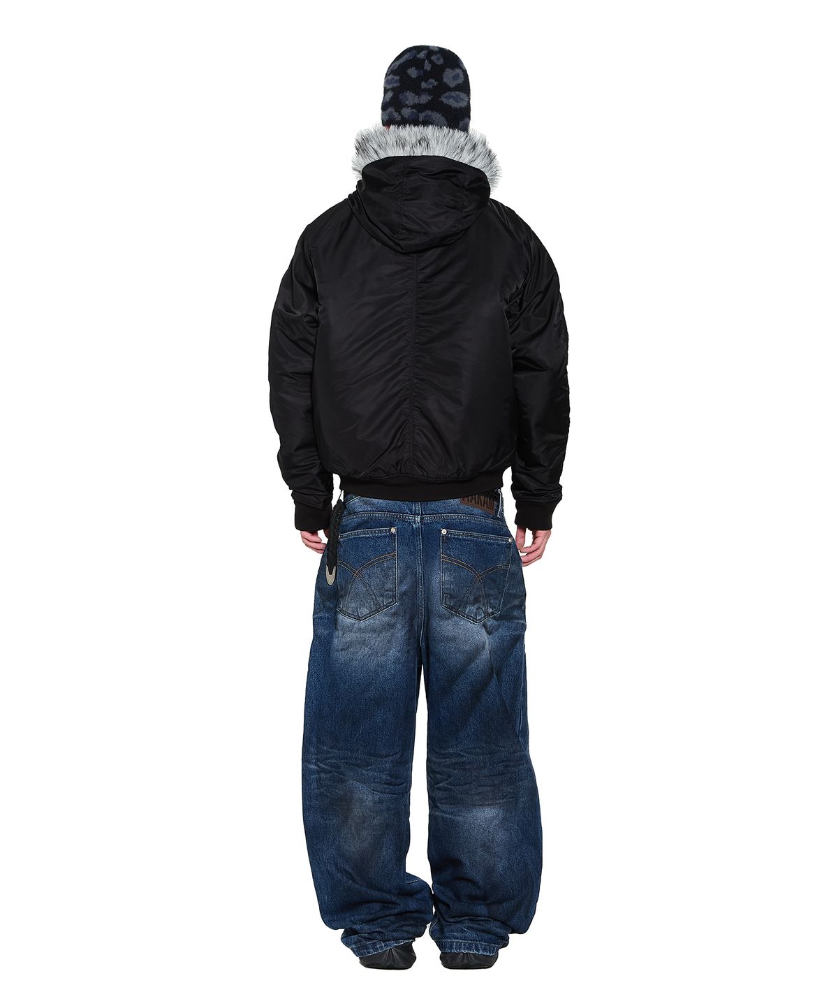 아캄(AAKAM) Hooded Fur MA-1 Jacket (Black)