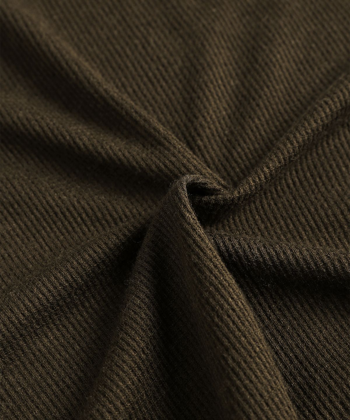 미나수(MENASOO) Wool High Neck Waffle Hoodie_Brown