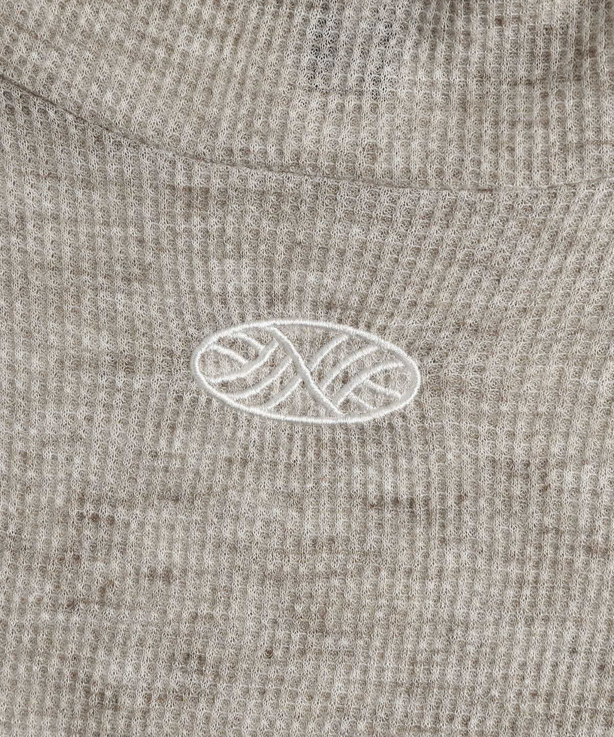 미나수(MENASOO) Wool High Neck Waffle Hoodie_Oatmeal