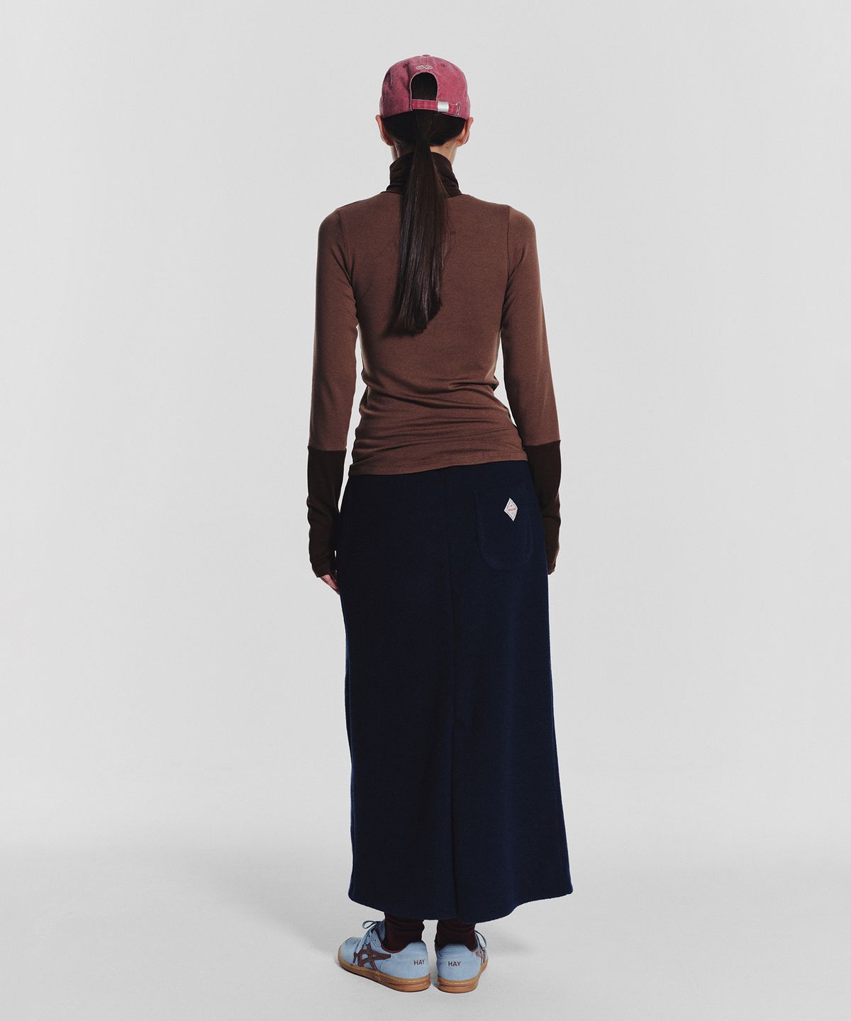 미나수(MENASOO) Track Warmer Color Turtleneck T Shirt_Brown