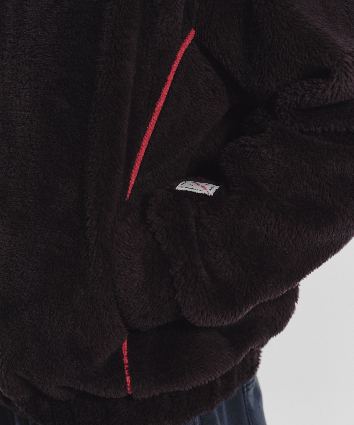 미나수(MENASOO) Pogme Fleece String Hoodie_Brown