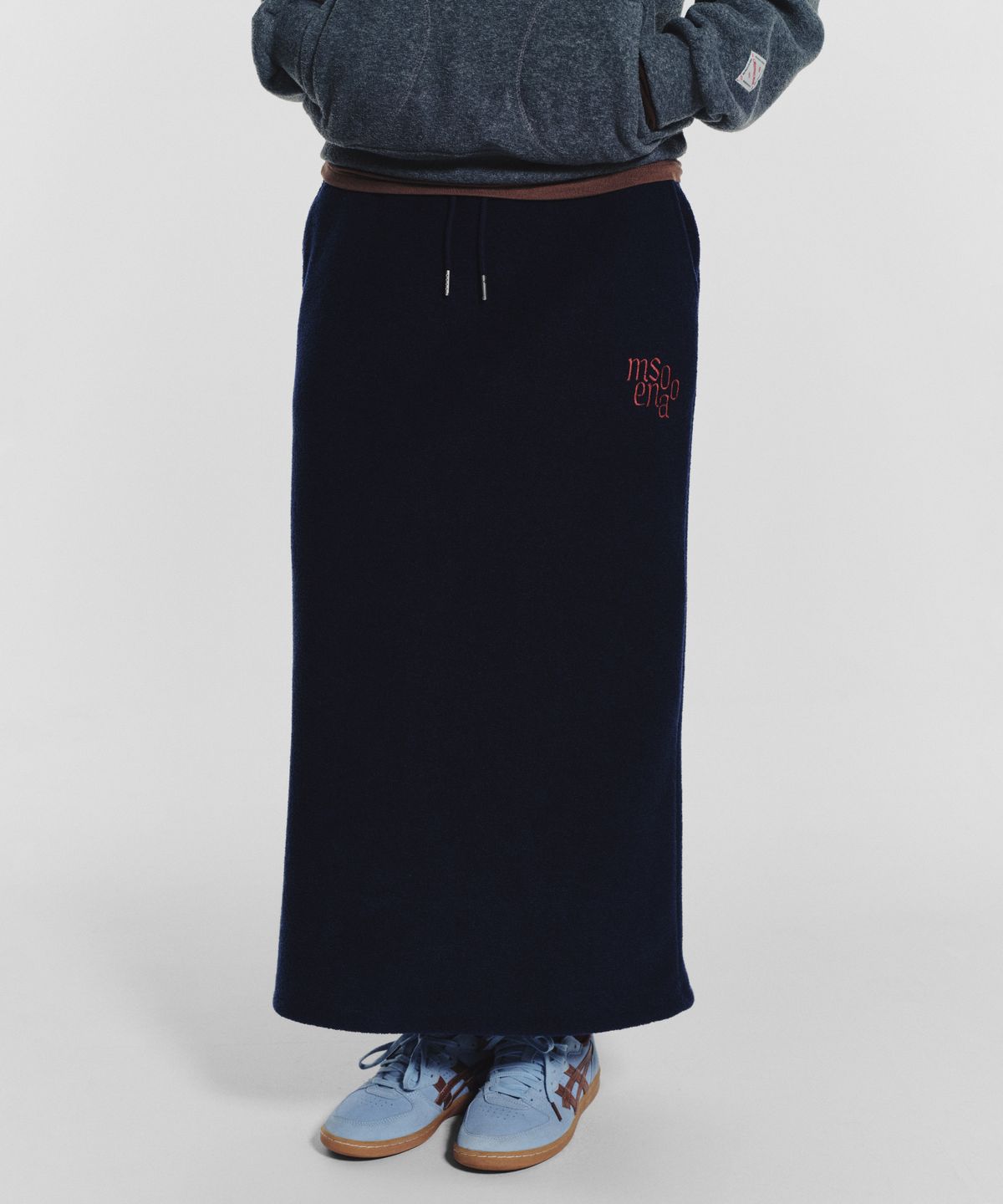 미나수(MENASOO) Terry Fleece Long Skirt_Navy