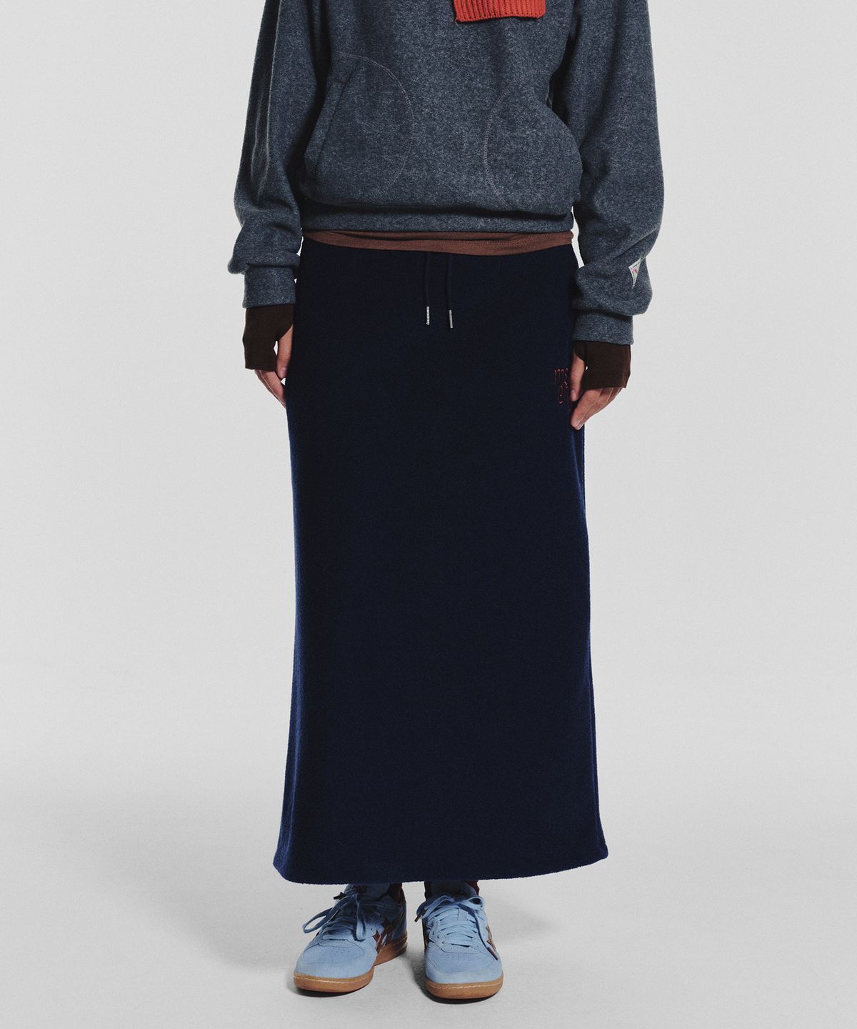 미나수(MENASOO) Terry Fleece Long Skirt_Navy