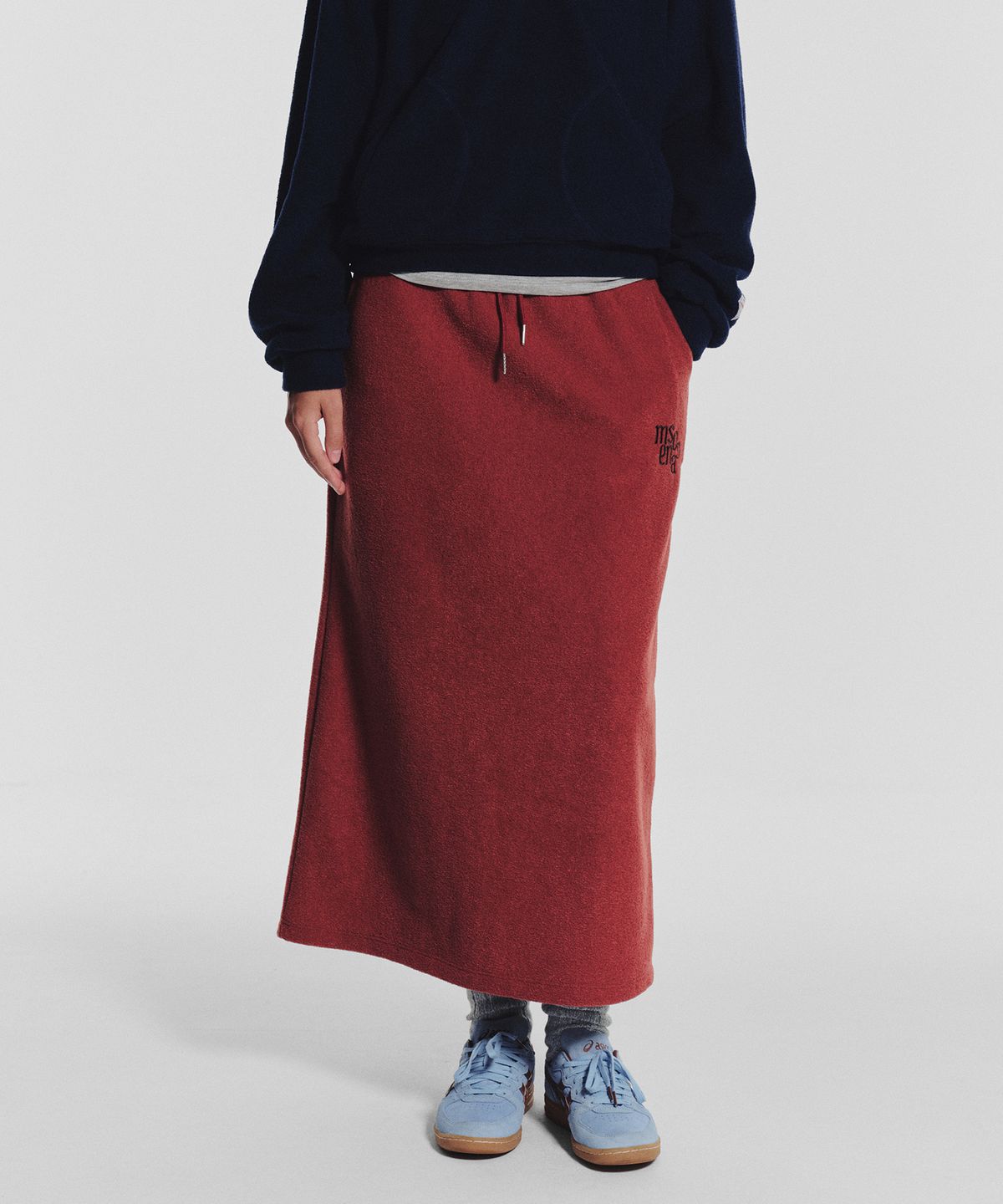 미나수(MENASOO) Terry Fleece Long Skirt_Red