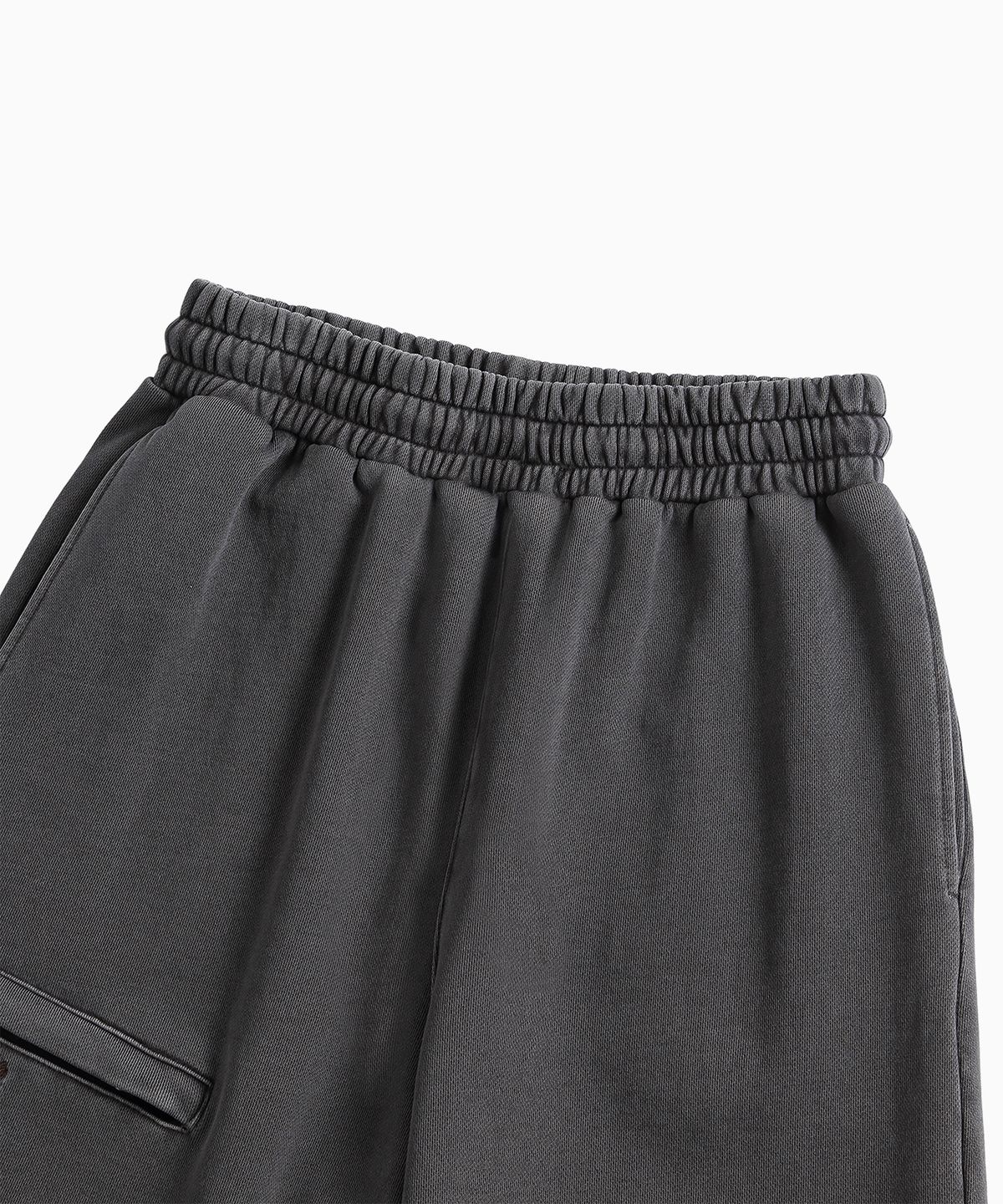 미나수(MENASOO) Pocket Point Cotton Track Pants_Charcoal