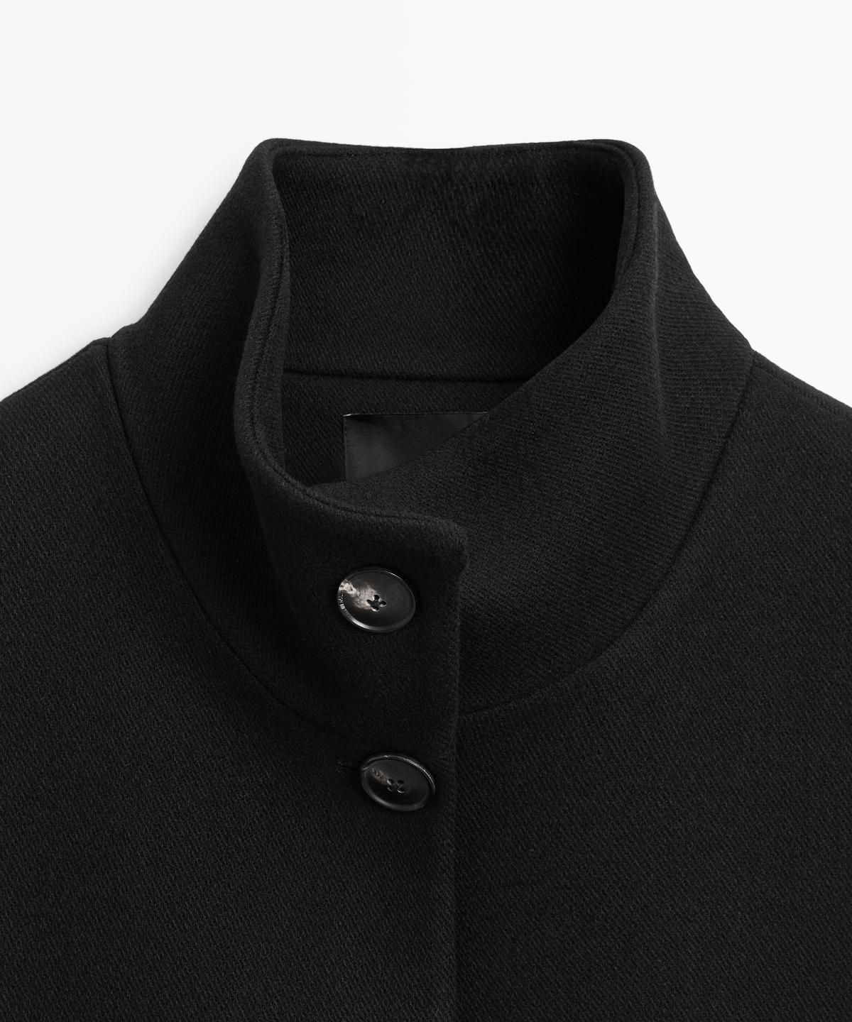 마시모두띠(MASSIMO DUTTI) 버튼 여밈이 있는 울 블렌드 하이넥 코트