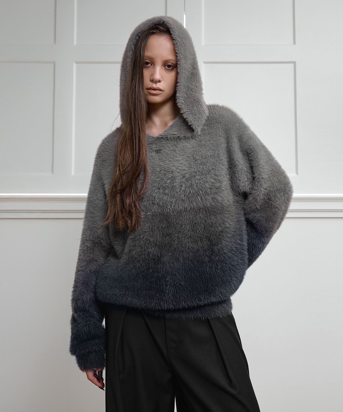 트리밍버드(TREEMINGBIRD) Gradient Hoodie Knit Pullover [ Gray ]