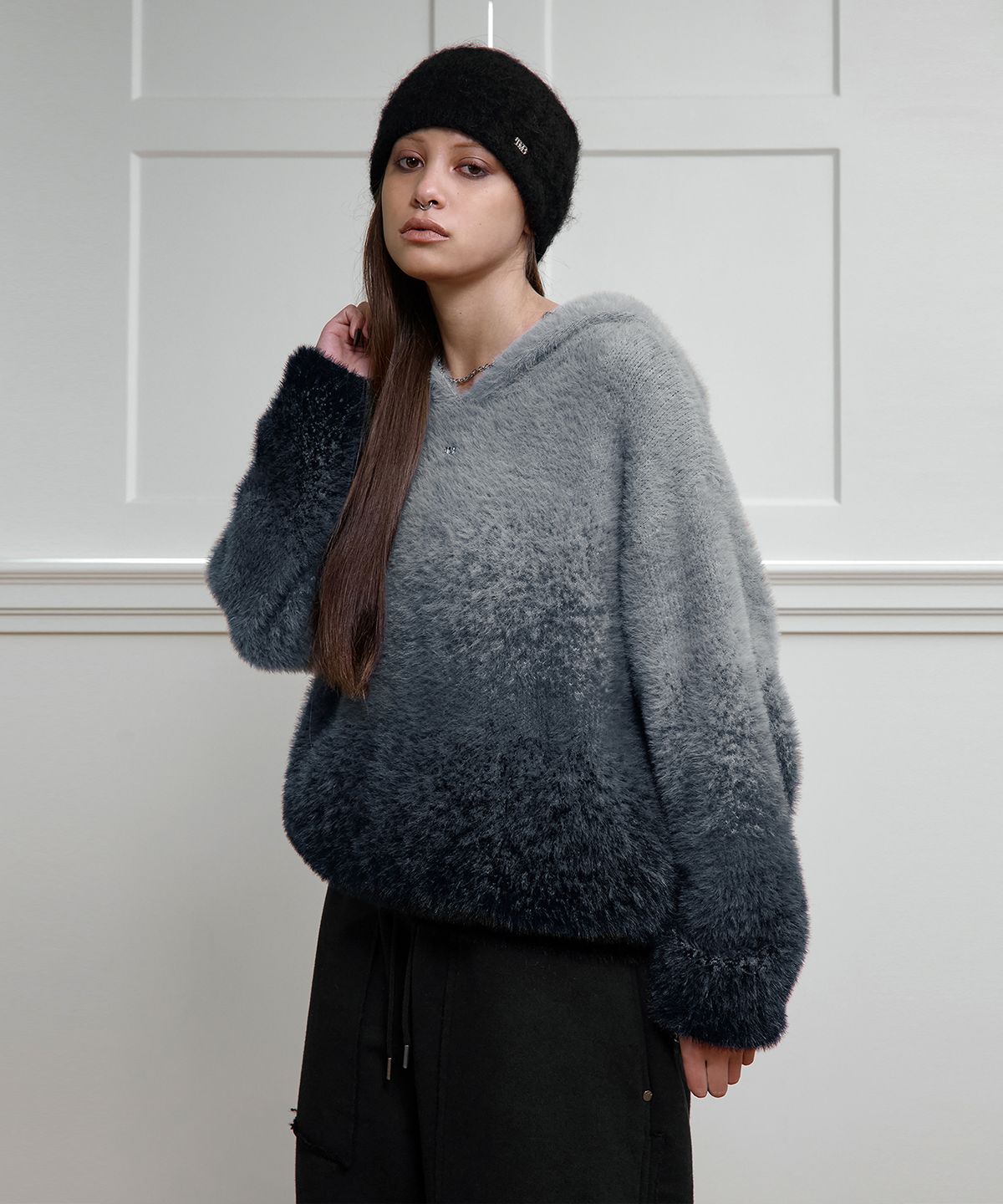 트리밍버드(TREEMINGBIRD) Gradient Hoodie Knit Pullover [ Smoke Blue ]