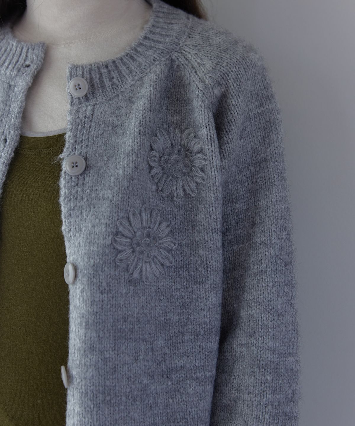 쎄미(SSEMI) ALPACA FLOWER CARDIGAN(GR)