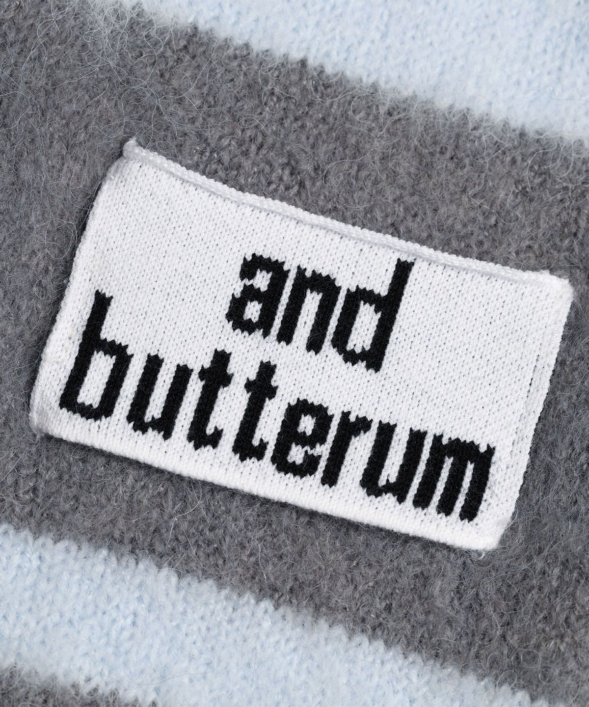 앤버터럼(ANDBUTTERUM) Glacier_Muffler_Sky(BF5DNM03SK)