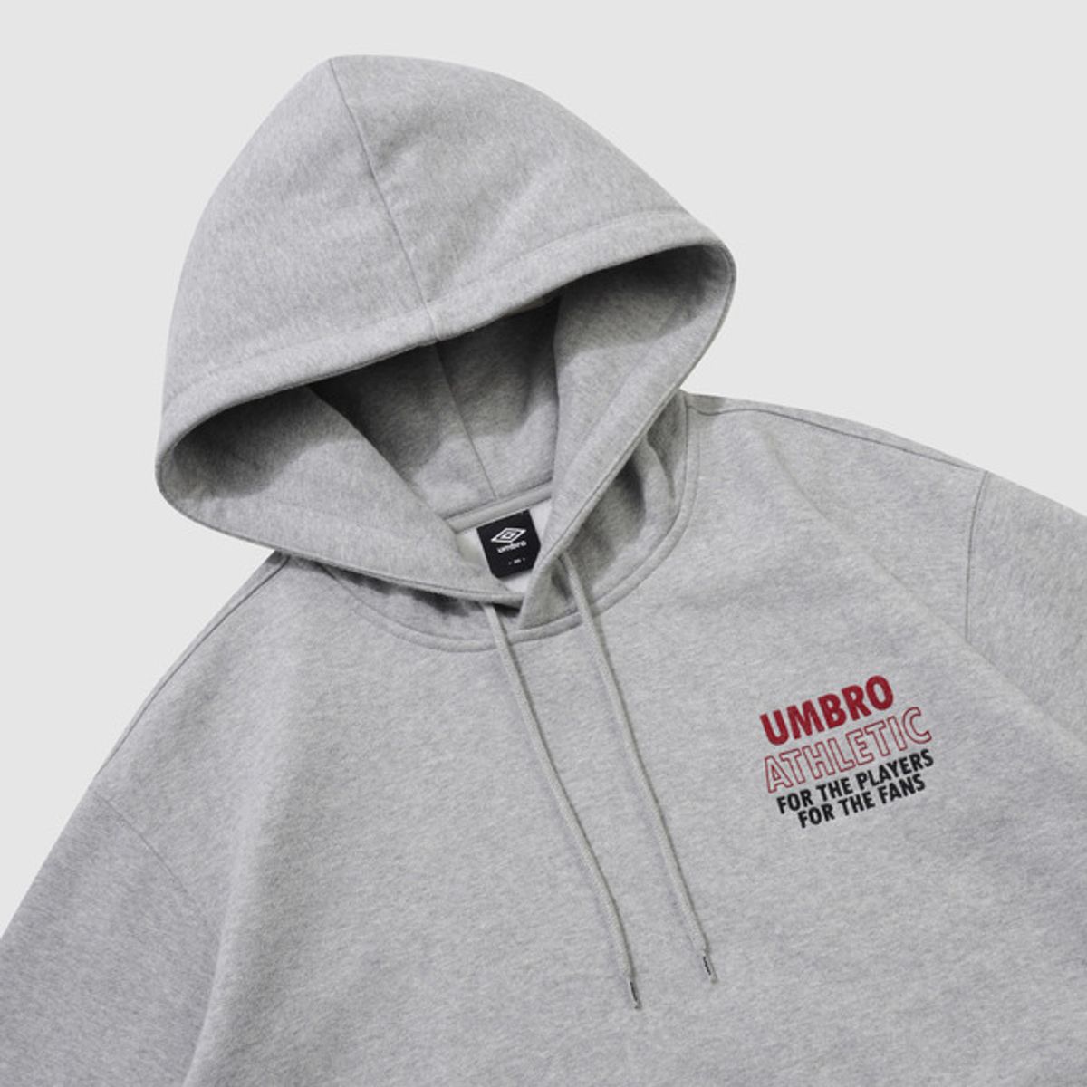 엄브로(UMBRO) 어센틱 그래픽 기모 후드 티셔츠 그레이 UQ423CHDO2