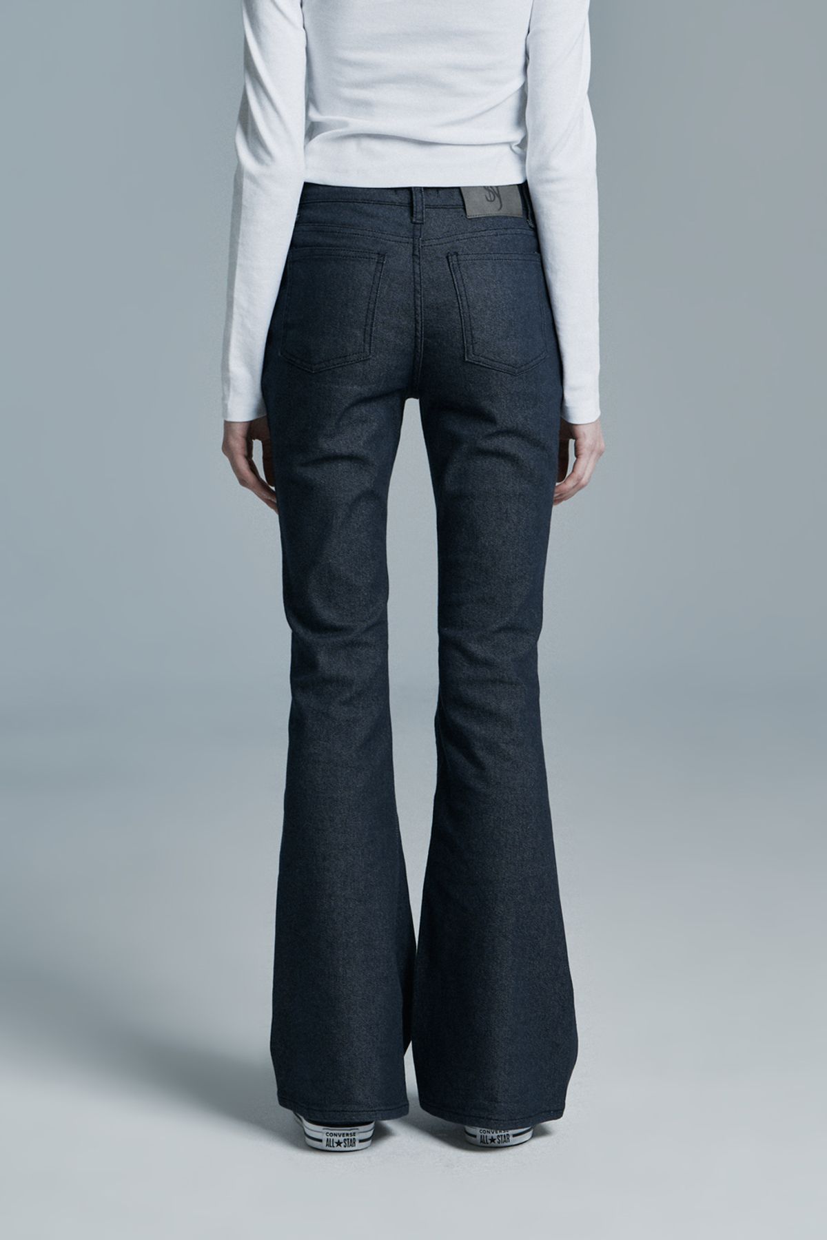 시너진(SYNERJYN) RAW DENIM PANTS DARK BLUE