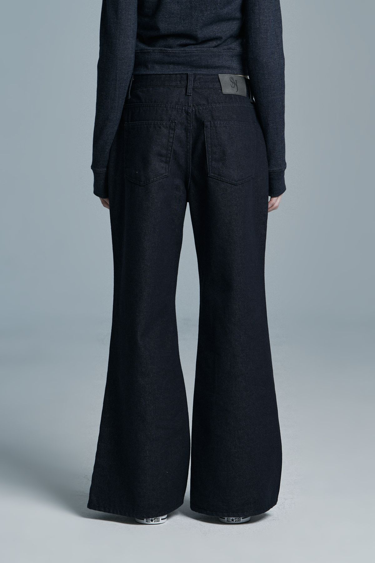시너진(SYNERJYN) RAW WIDE DENIM PANTS DARK BLUE