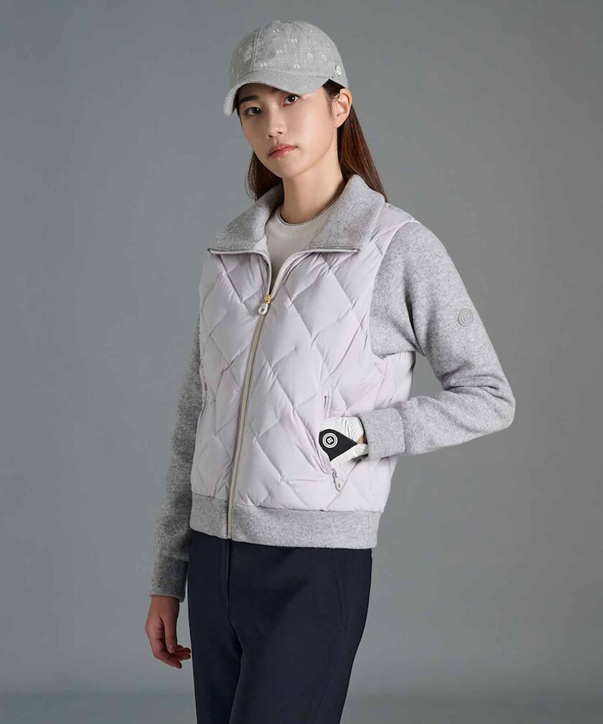 빈폴골프(BEANPOLE GOLF) 여성 니트 하이브리드 스윙 다운 - 그레이