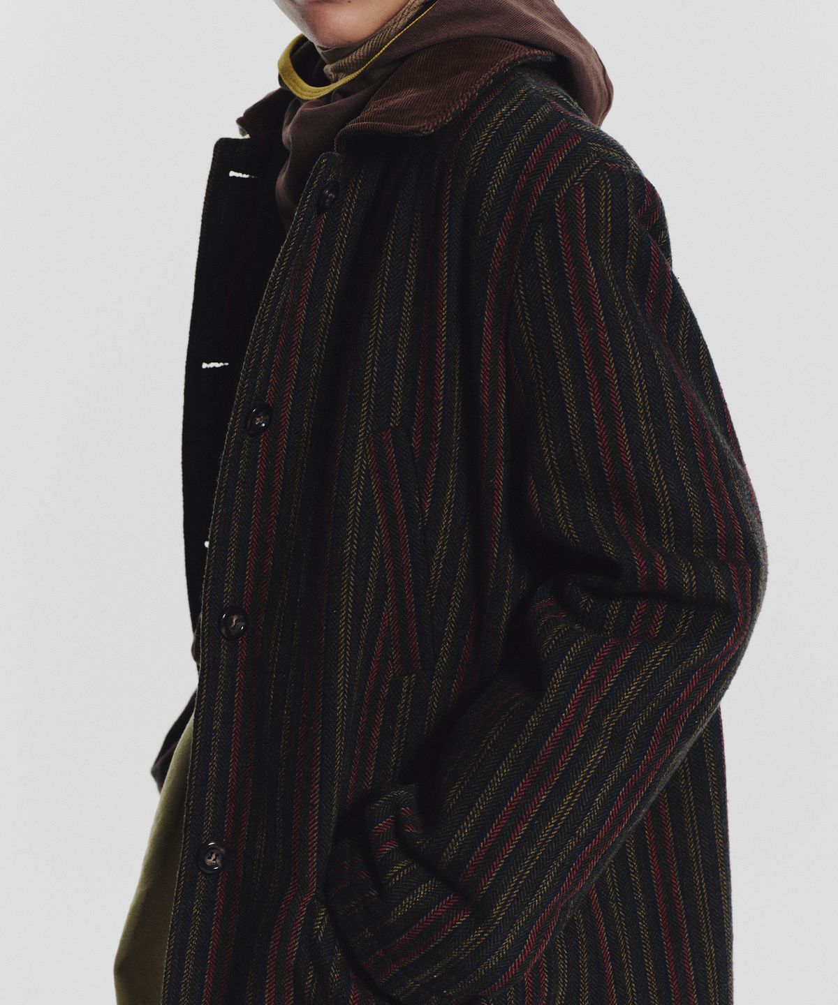 미나수(MENASOO) Striped Classic Long Coat_Green