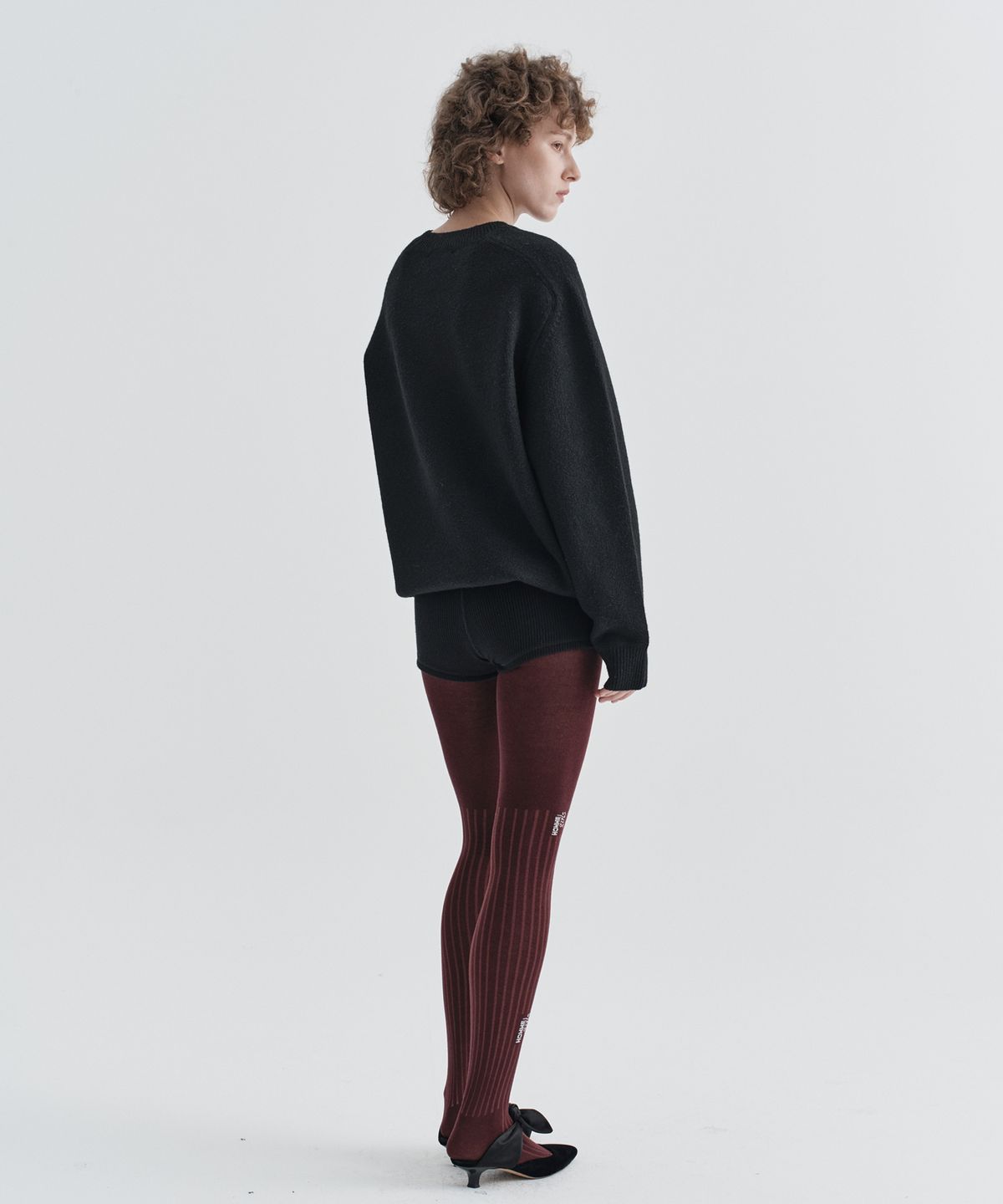 이지오 우먼(EZIO WOMEN) W Plain Round Knit_Black