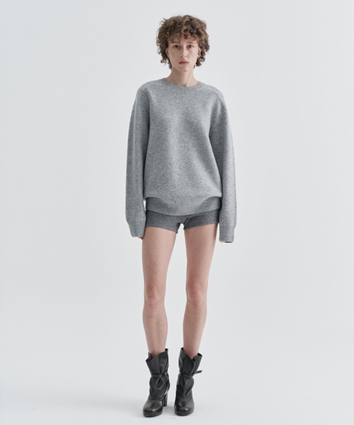 이지오 우먼(EZIO WOMEN) W Plain Round Knit_Melange Grey