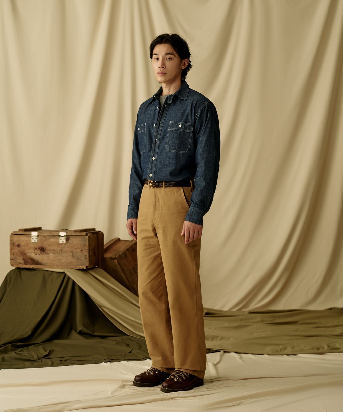 브론슨(BRONSON) Blue Chambray Work Shirt KR Ver. Dark Indigo