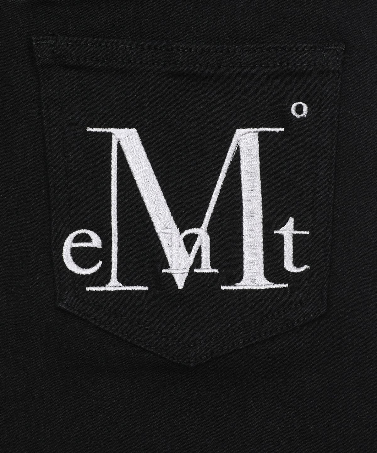 무센트(MUCENT) 코론 백 레더 호피 하트 패치 부츠컷 코튼 팬츠