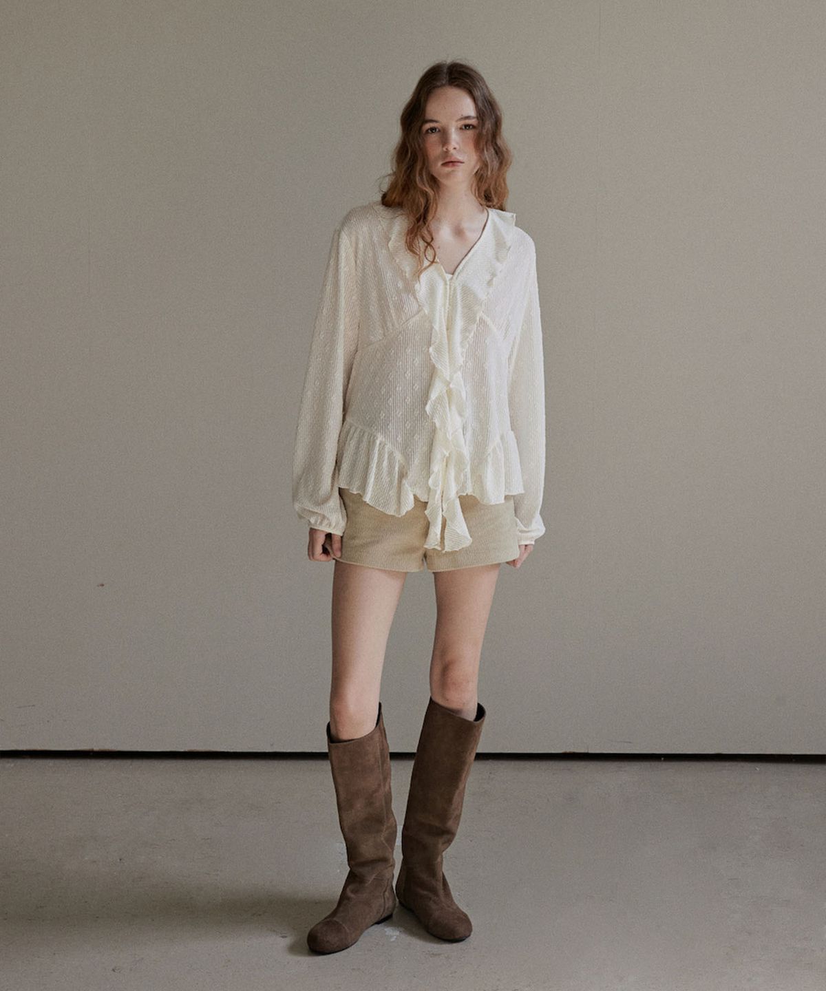 아우로(OURO) FLORAL JERSEY BLOUSE [ IVORY ]