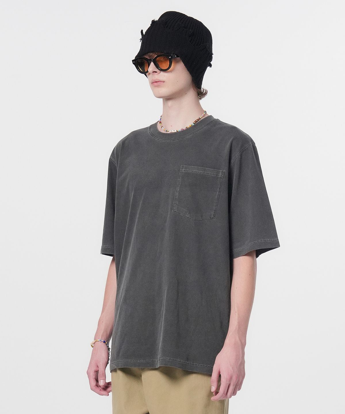홍우성(HONGWOOSUNG) Pigment Pocket Logo T-Shirts_Black